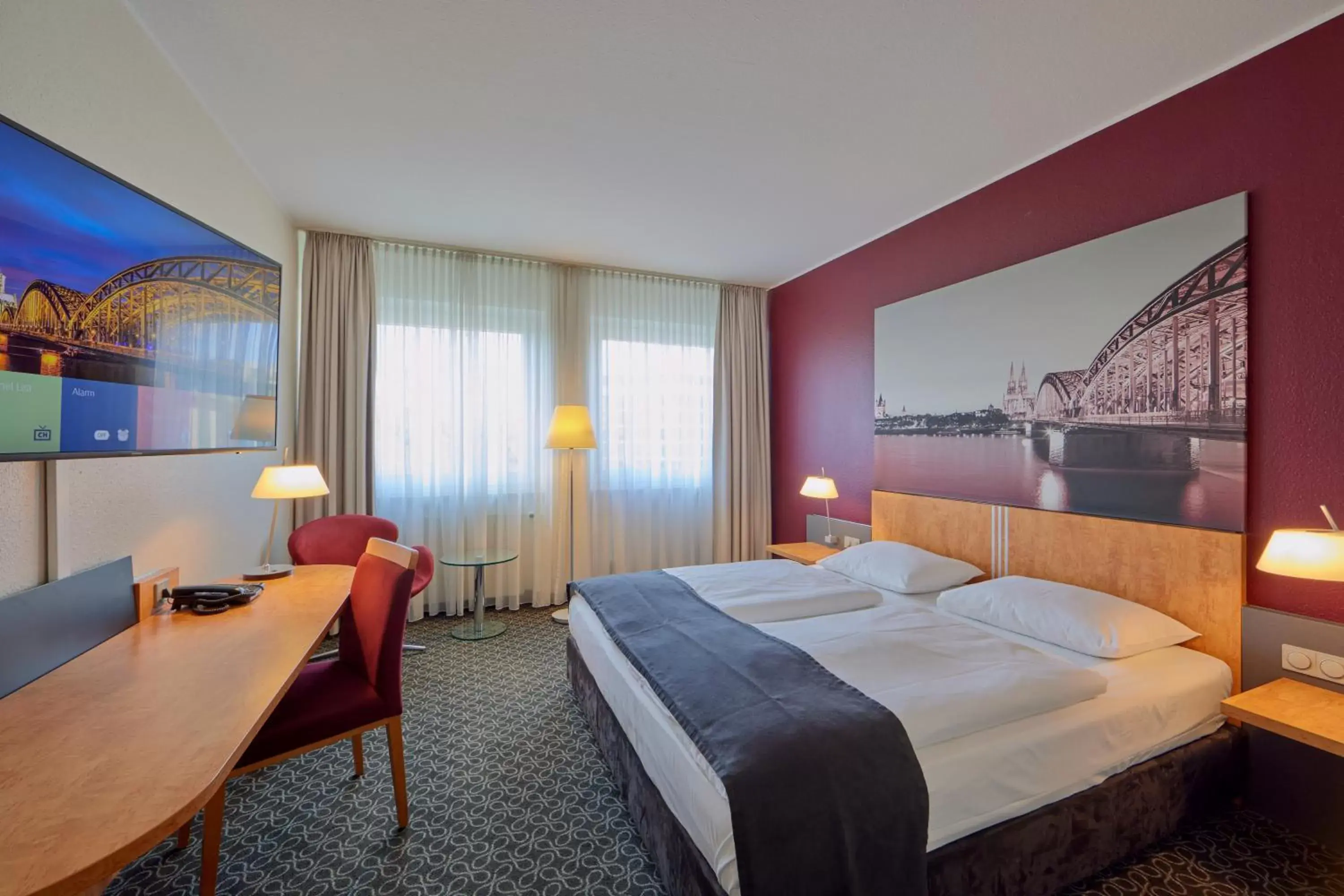 Bed in Mercure Hotel Severinshof Koln City