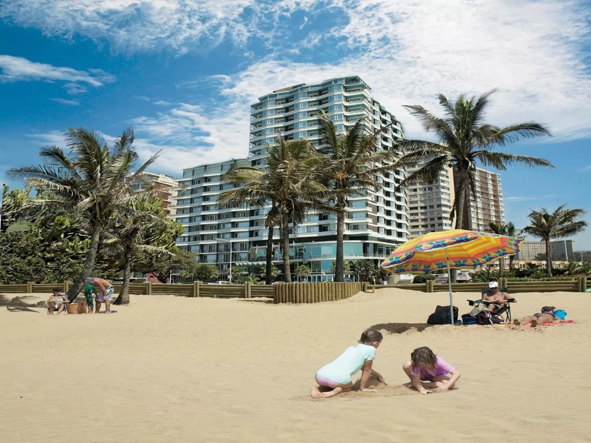 Facade/entrance, Beach in Blue Waters Hotel