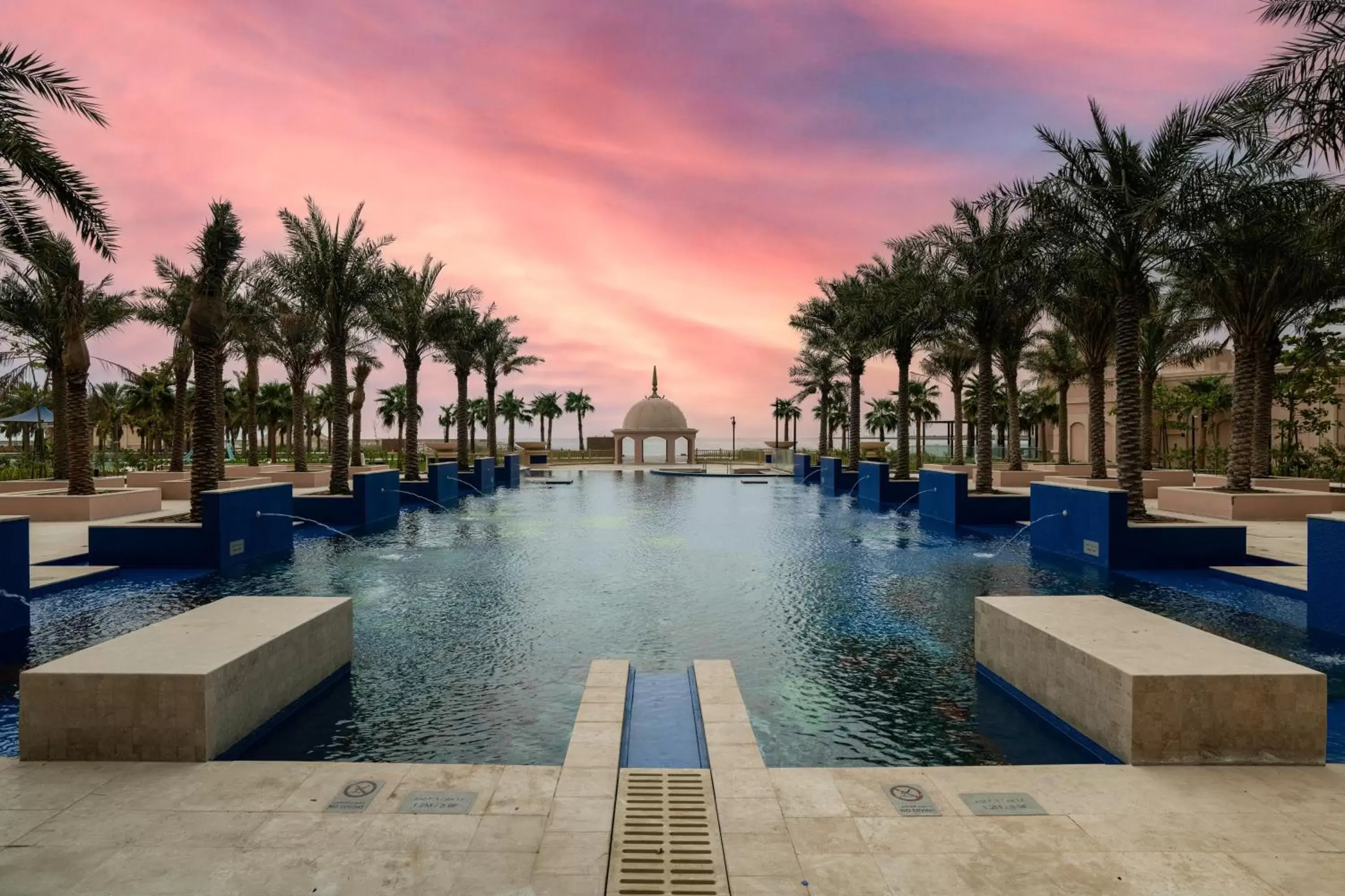 Swimming Pool in Rixos Marina Abu Dhabi