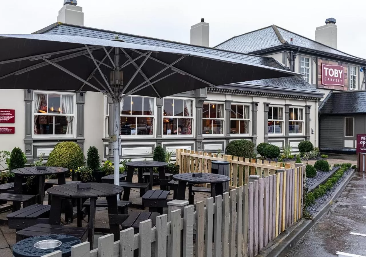 Patio in Toby Carvery Old Windsor by Innkeeper's Collection