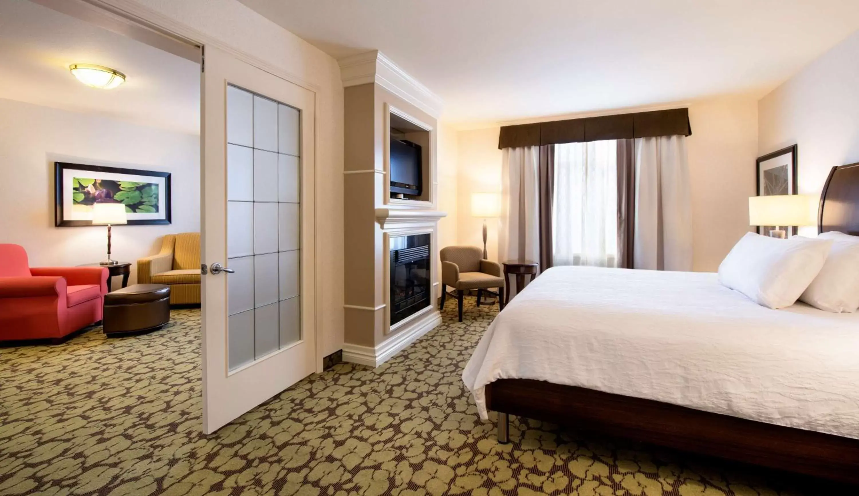 Bedroom, Bed in Hilton Garden Inn West Edmonton