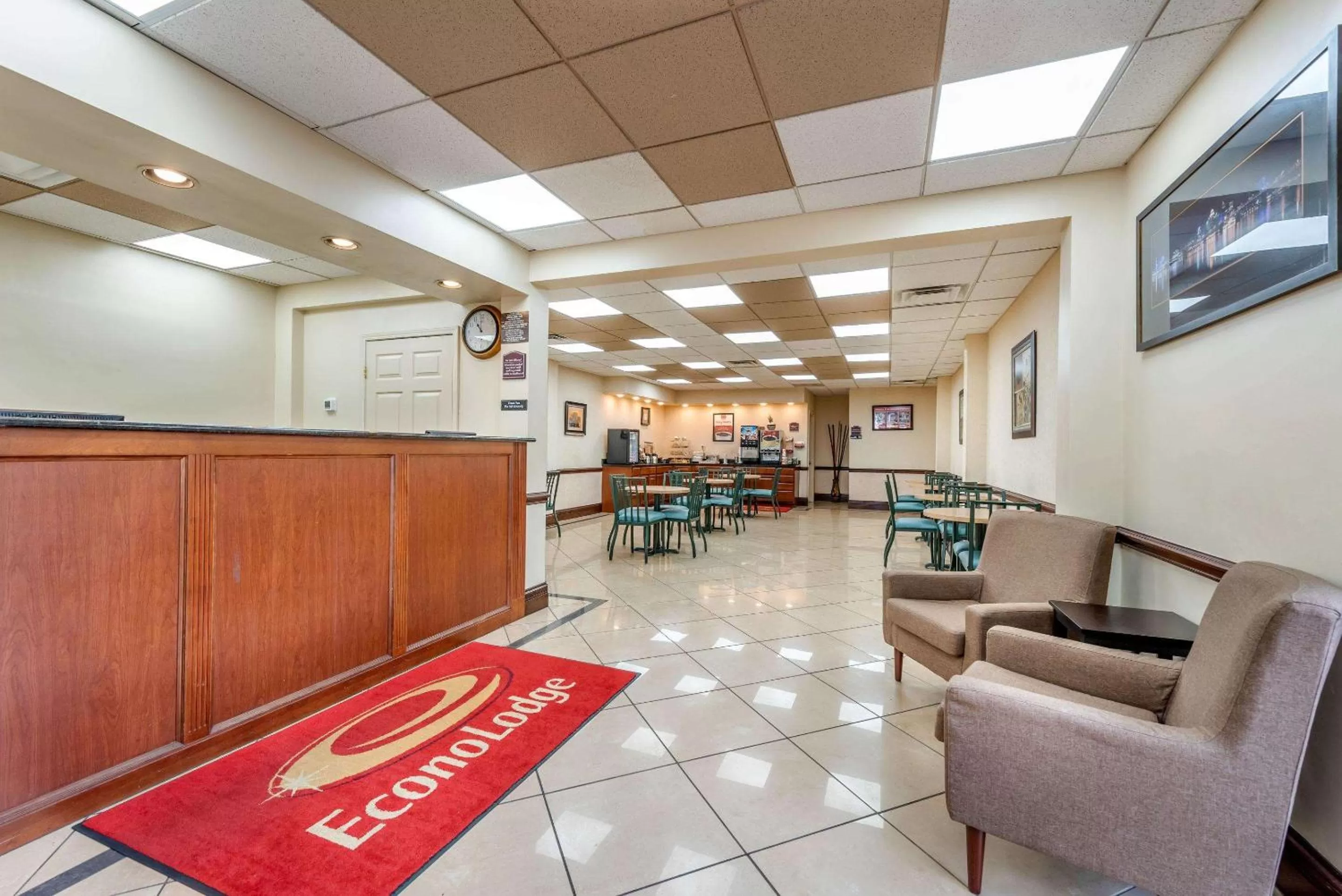 Lobby or reception in Econo Lodge Louisville Downtown