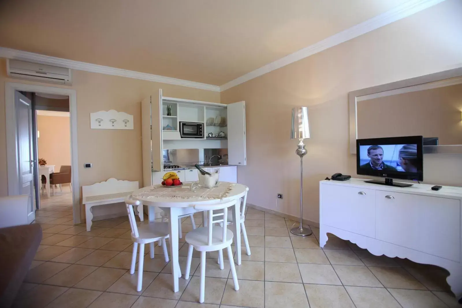 Dining Area in Residence Hotel La Giara