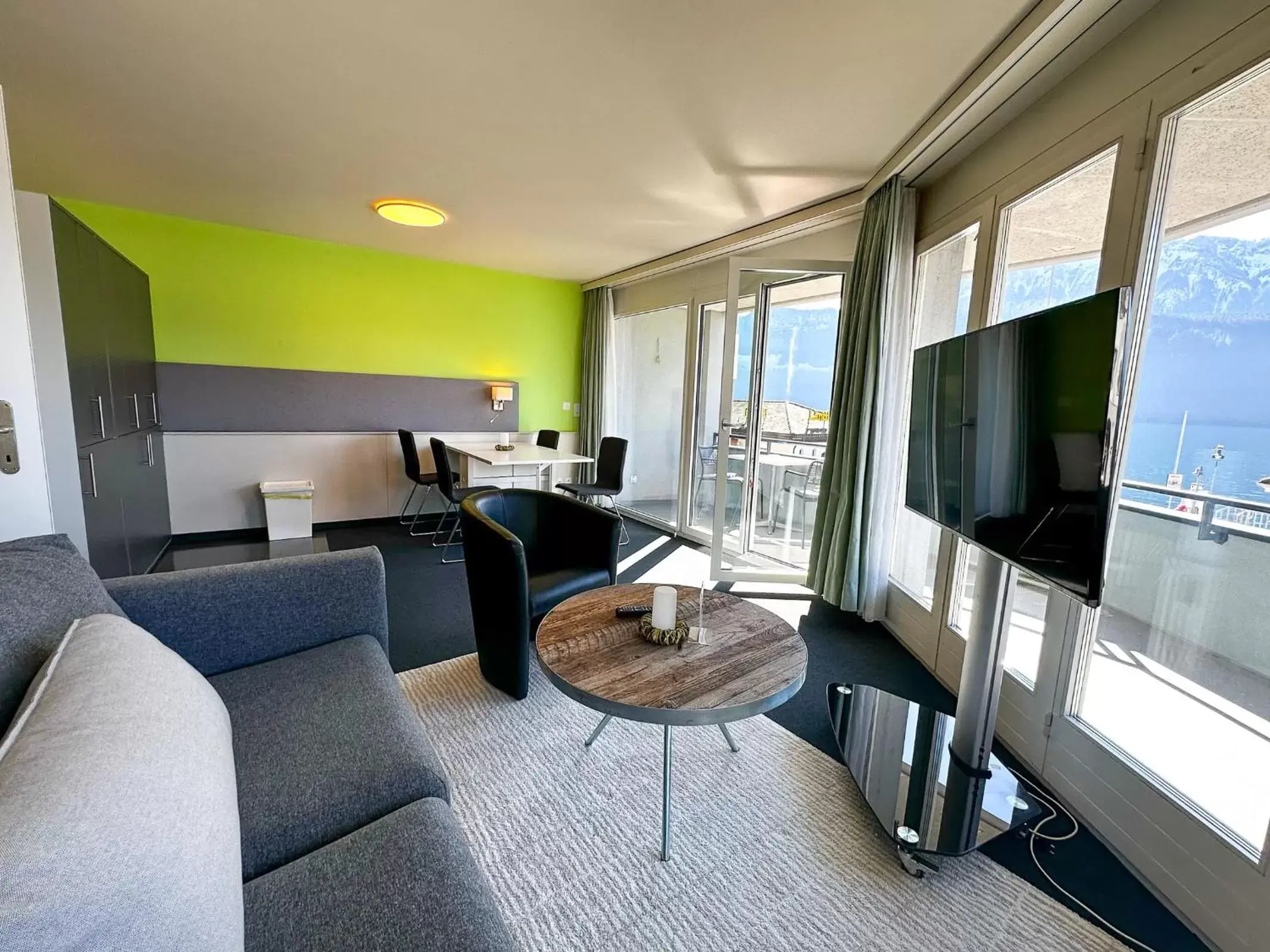 Living room, Seating Area in Seehotel Riviera at Lake Lucerne