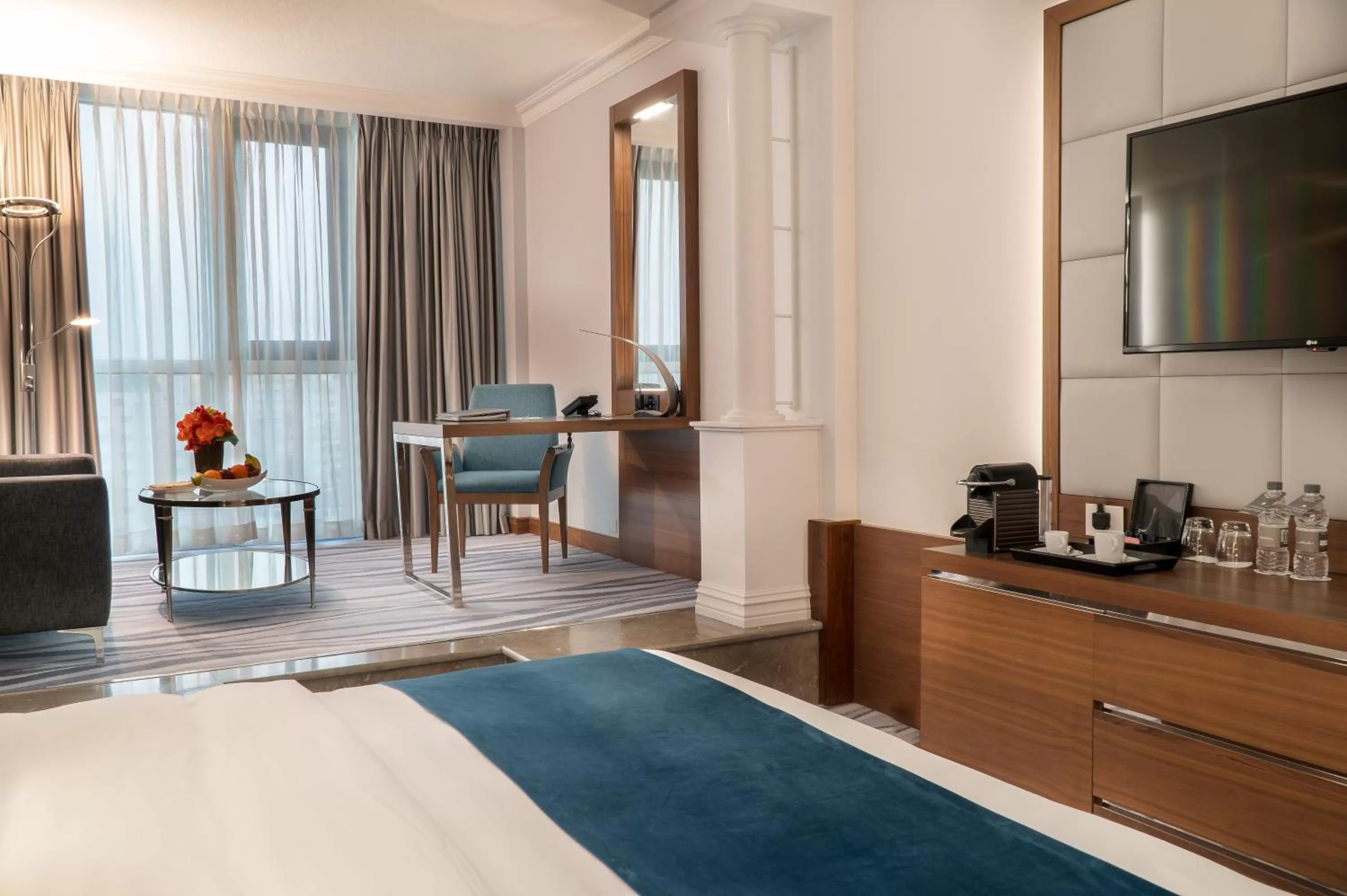 Photo of the whole room, Bed in Landmark Amman Hotel & Conference Center