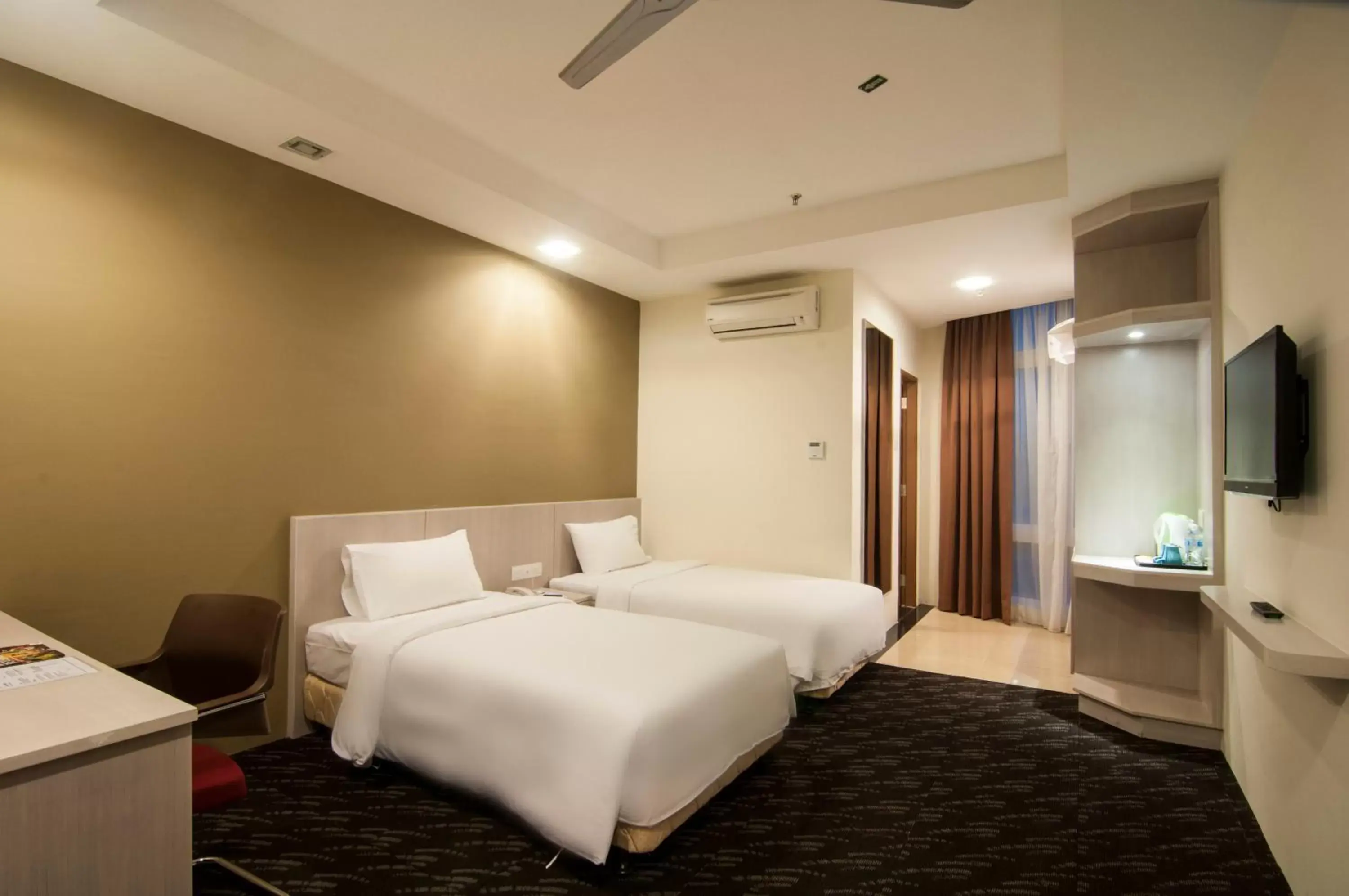 Bed in Scott Hotel KL Sentral