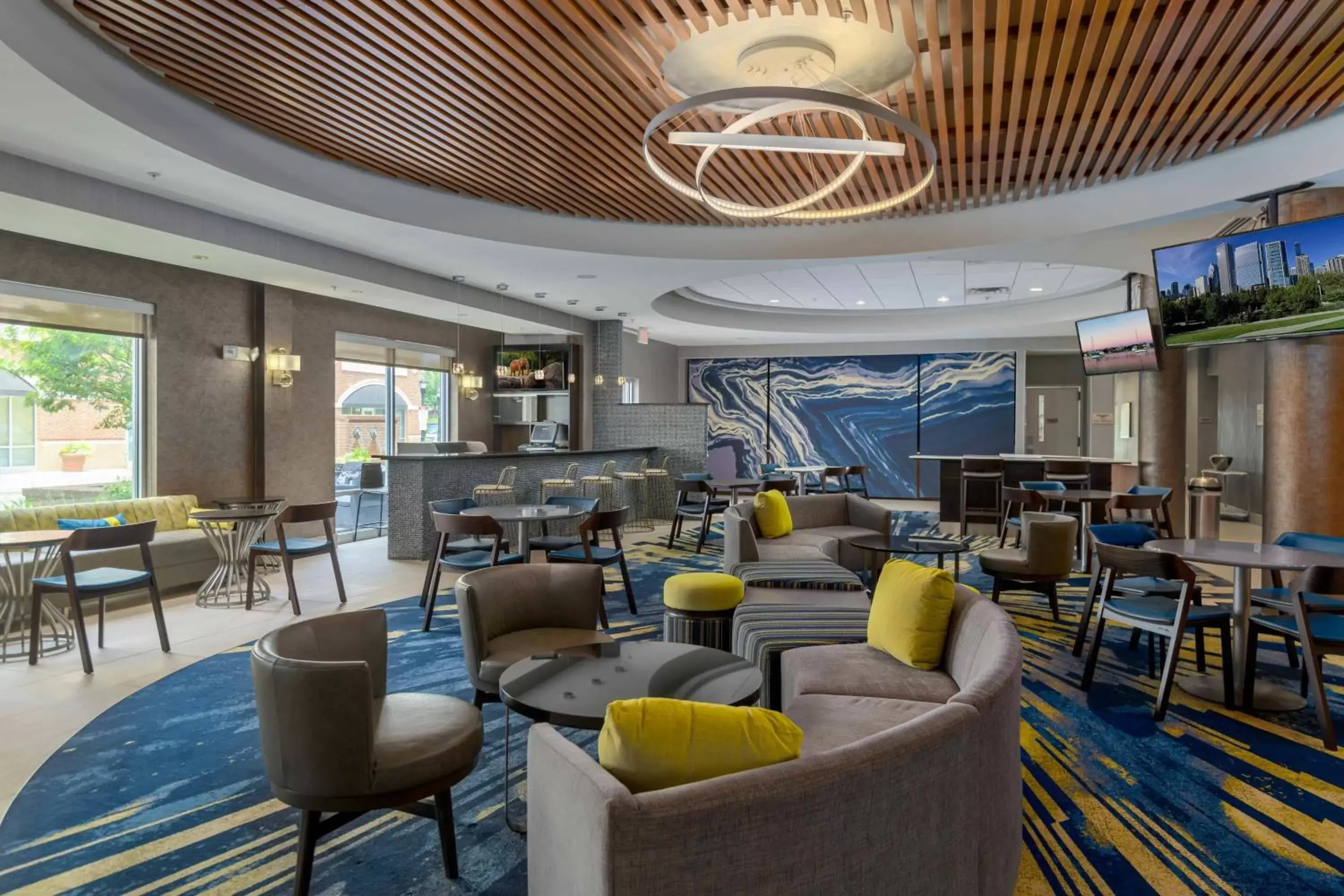 Lobby or reception, Lounge/Bar in SpringHill Suites Durham Chapel Hill
