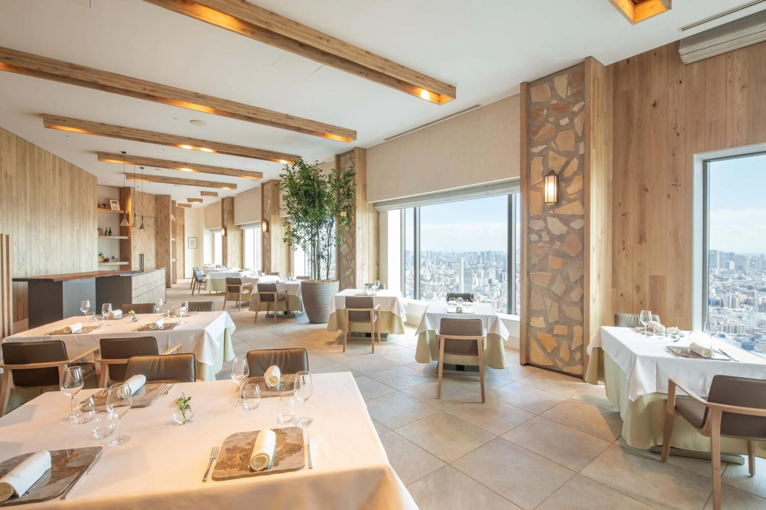 Restaurant/places to eat in Cerulean Tower Tokyu Hotel, A Pan Pacific Partner Hotel