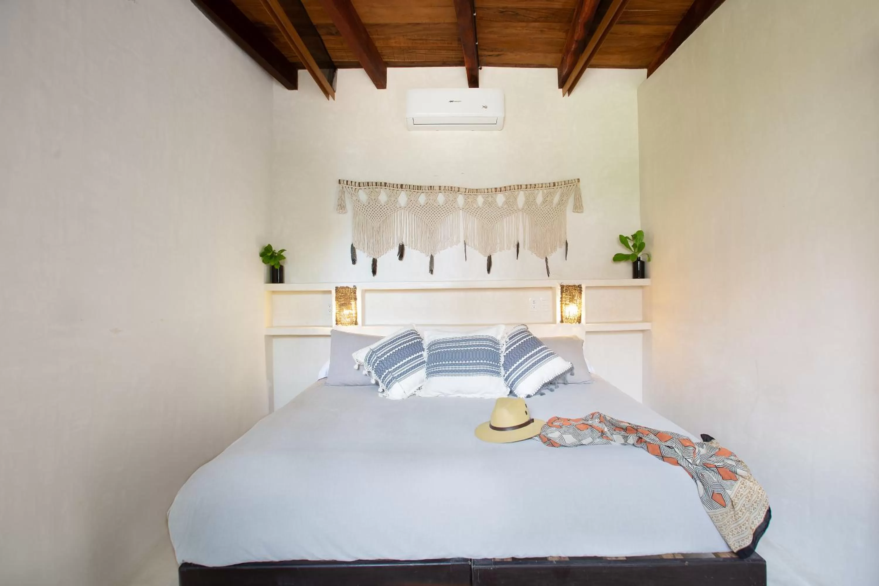 Decorative detail, Bed in Amansala Resort