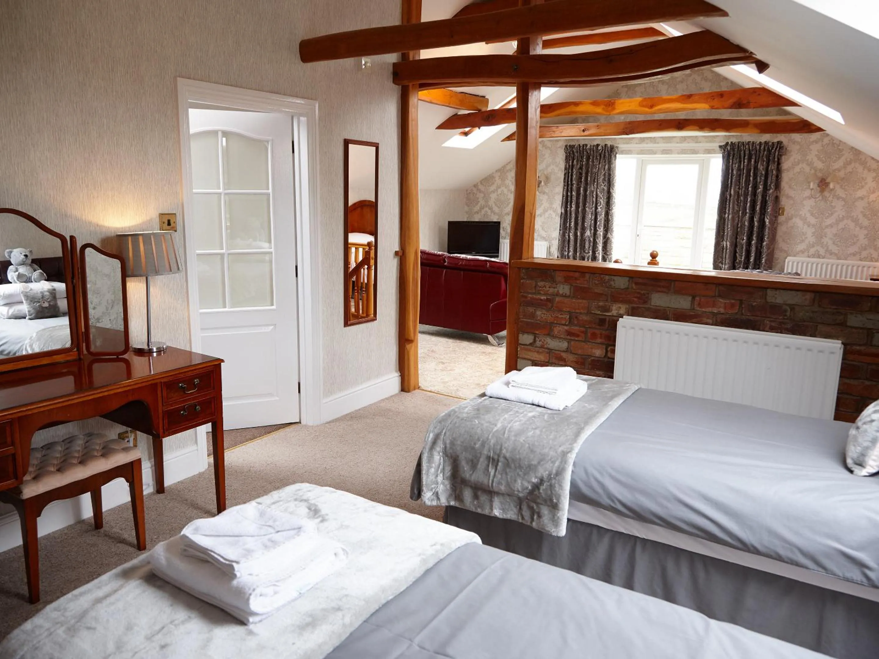 Bedroom, Bed in Hundith Hill Hotel