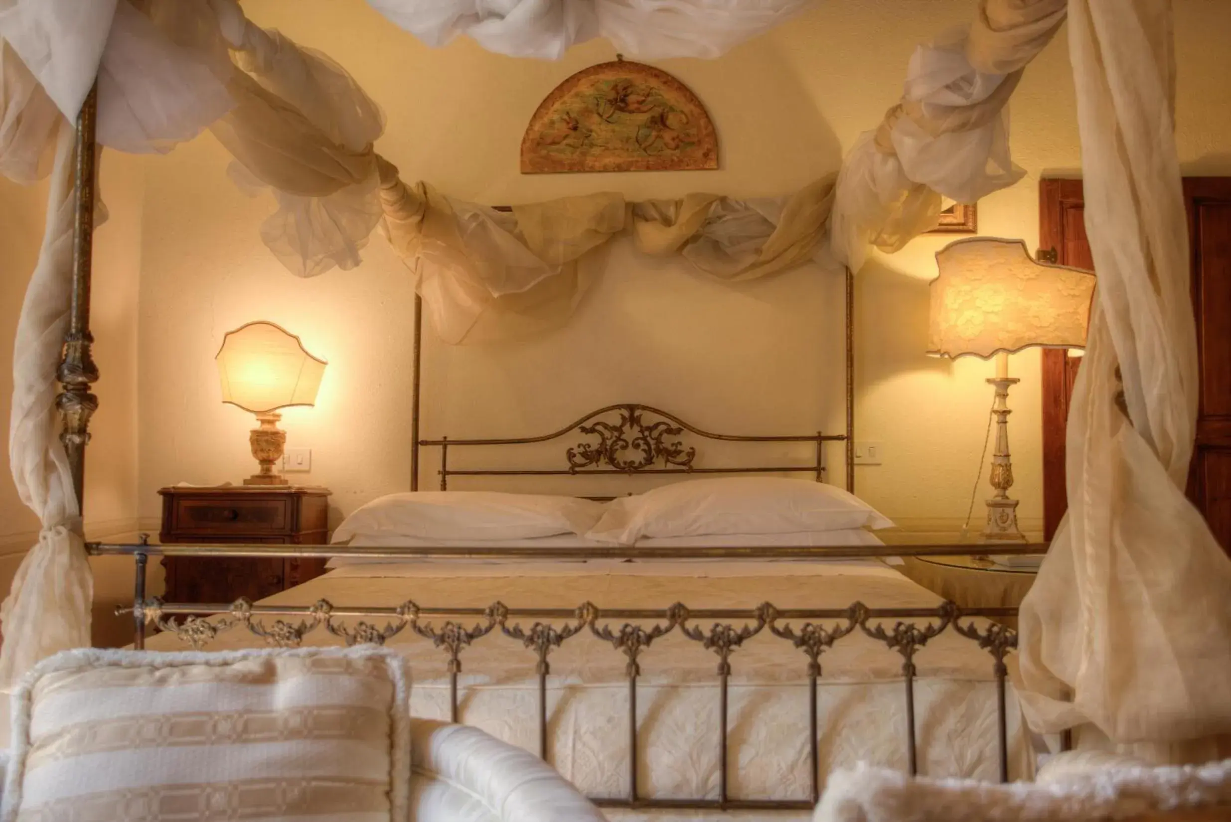 Photo of the whole room, Bed in Relais Villa Baldelli