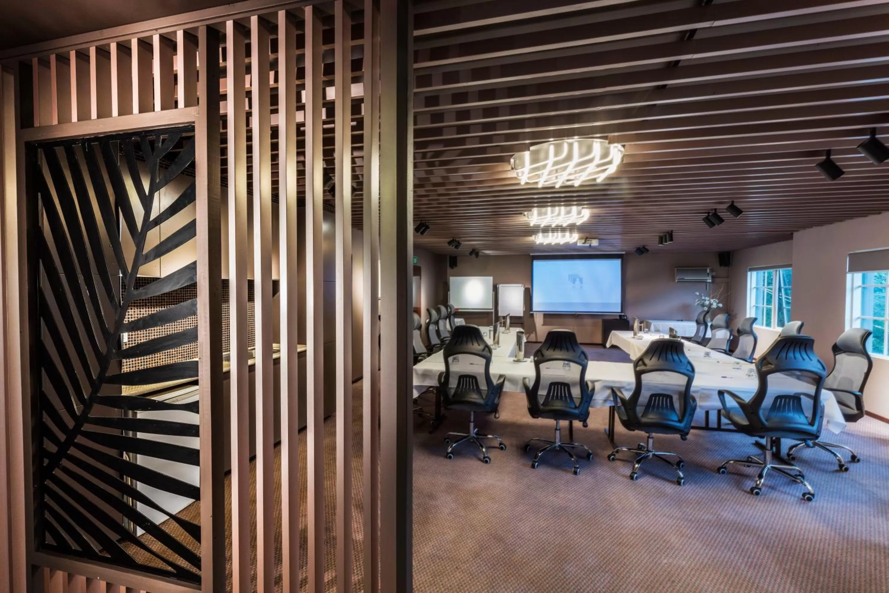 Property building in Eltham Gateway Hotel & Conference Centre