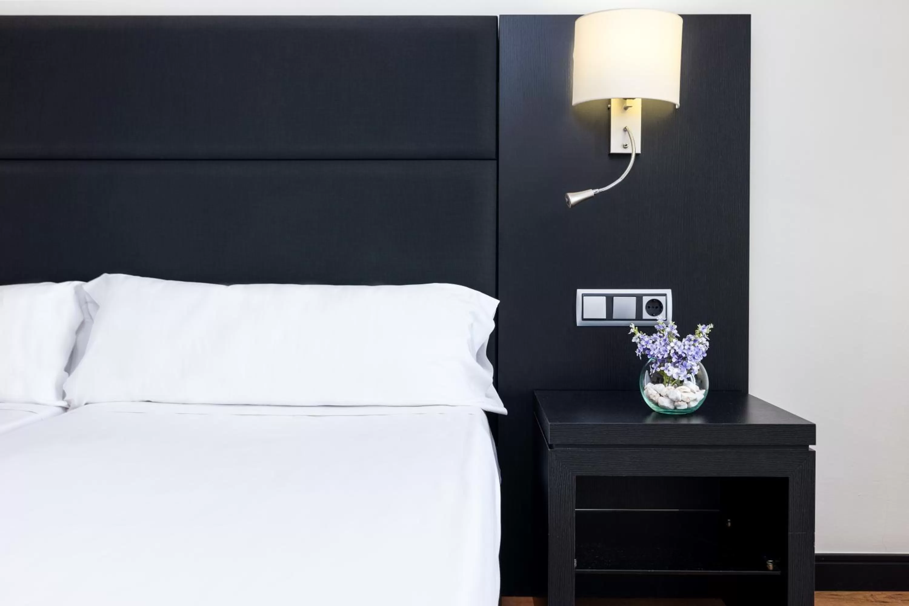 Bed in Virgen de los Reyes