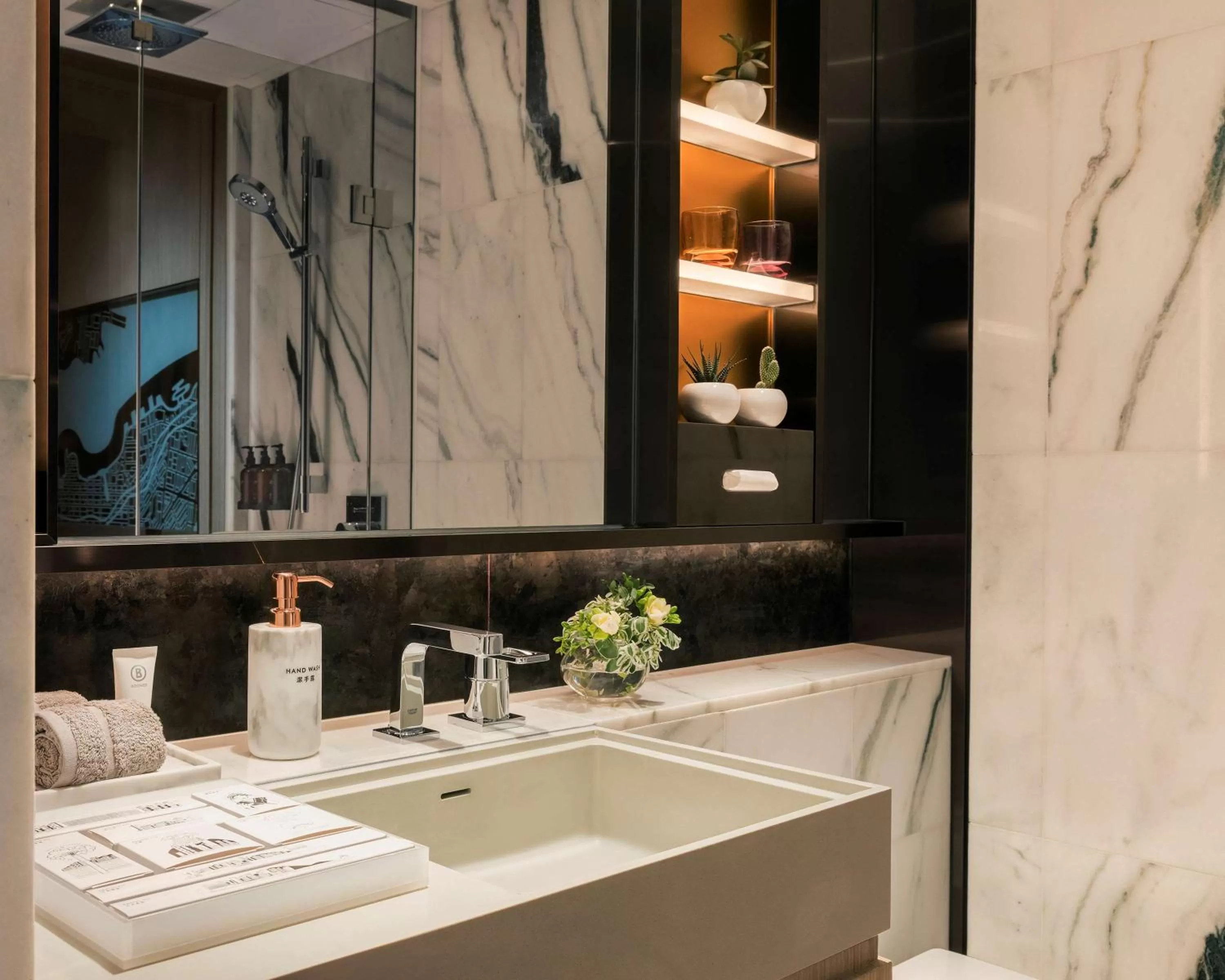 Bathroom in Hyatt Centric Victoria Harbour