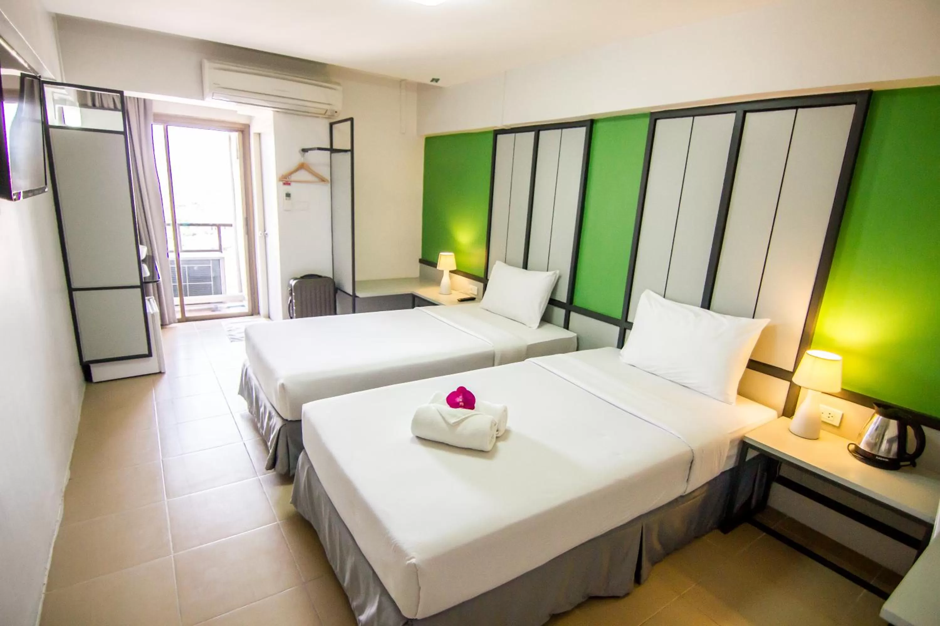 Regent Ngamwongwan Hotel