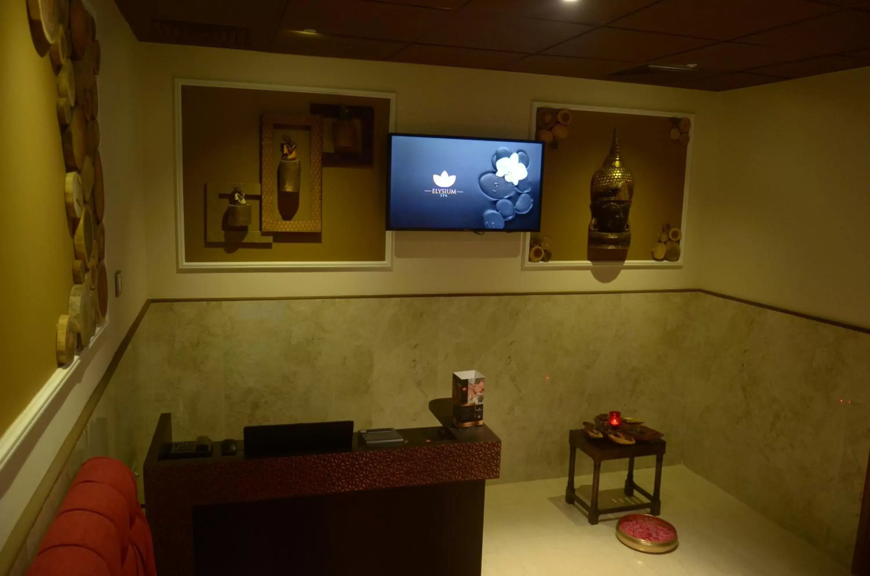 Entertainment, TV/Entertainment Center in Ramada Plaza Chennai