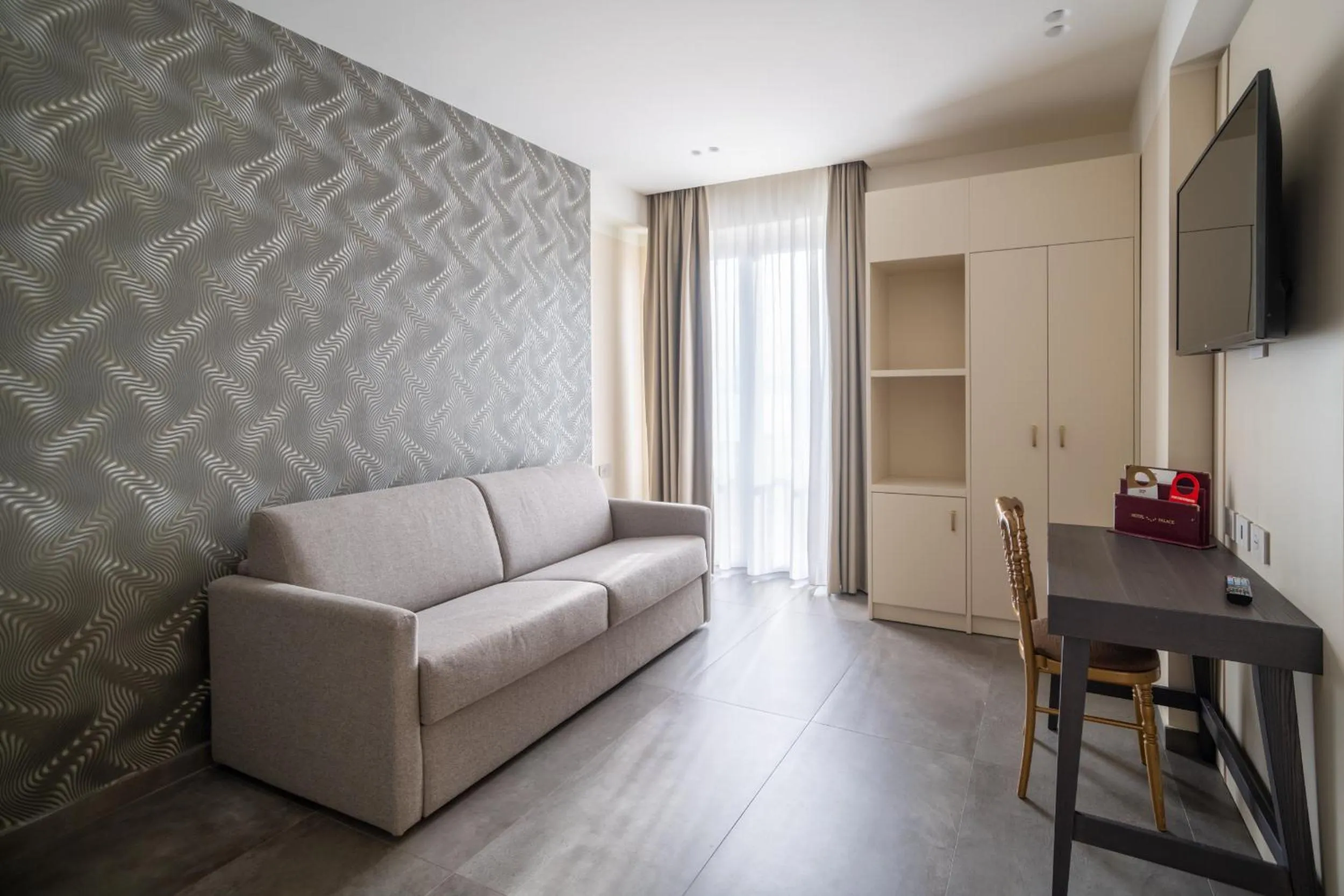 Decorative detail in Hotel Palace