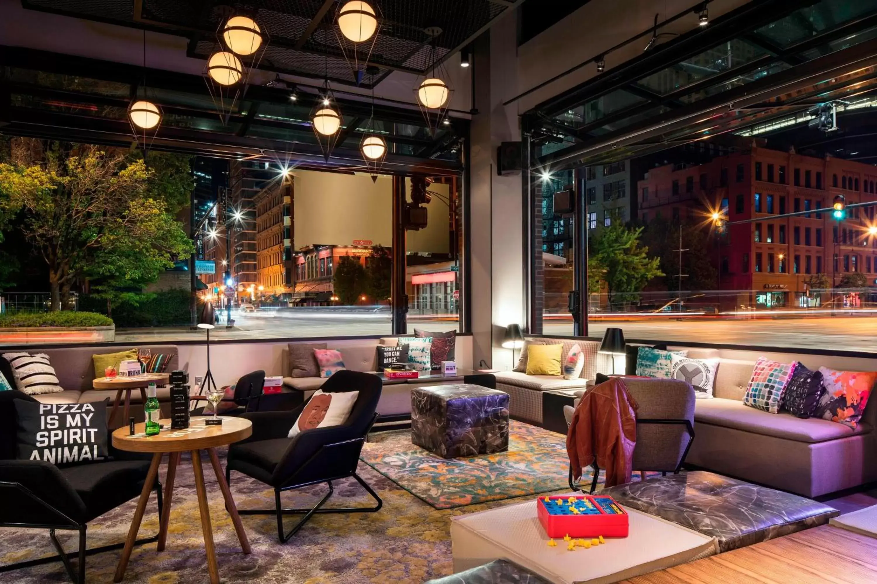 Lounge or bar, Restaurant/Places to Eat in Moxy Chicago Downtown