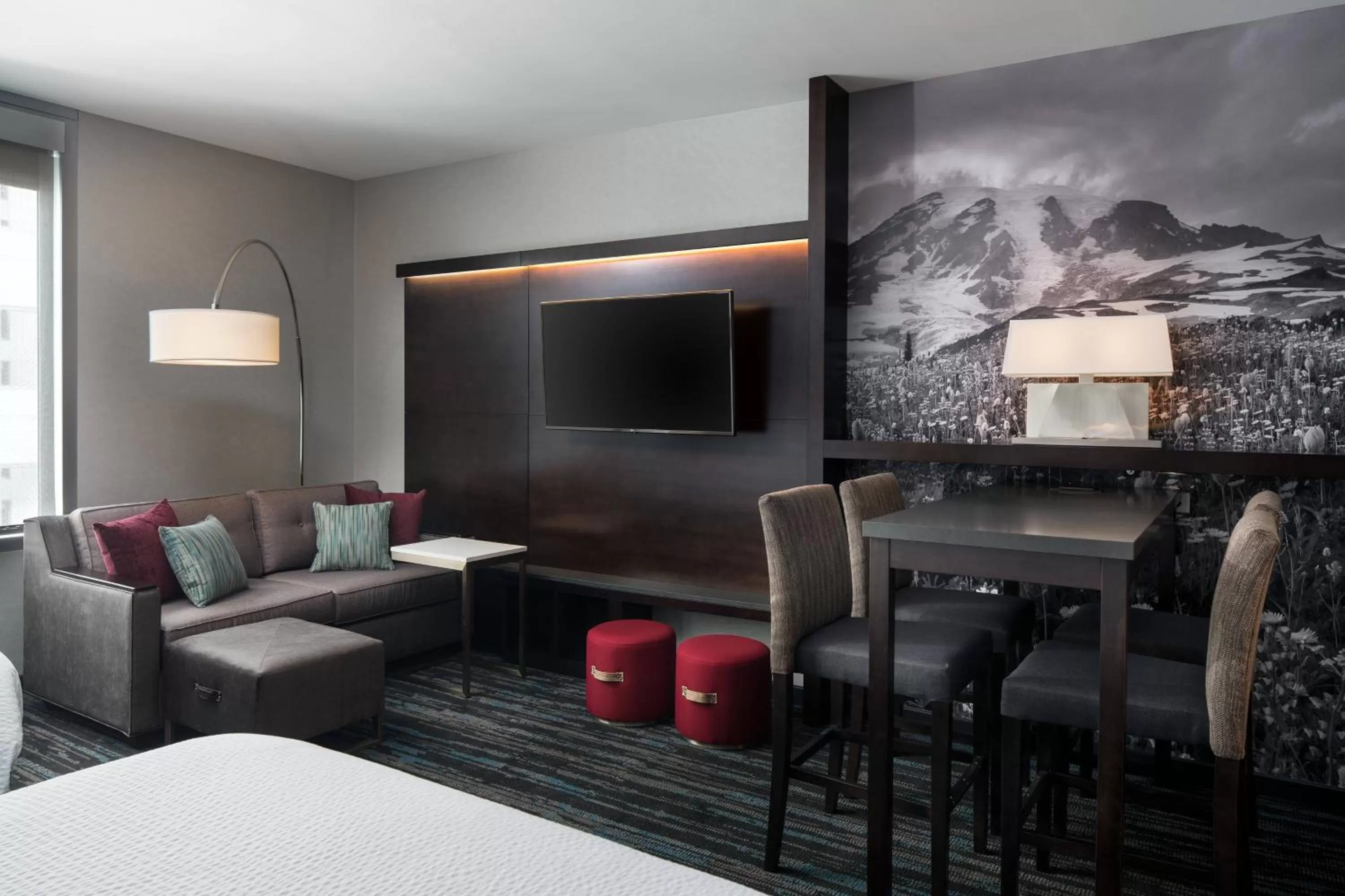 Living room, Bed in Residence Inn by Marriott Seattle Downtown Convention Center