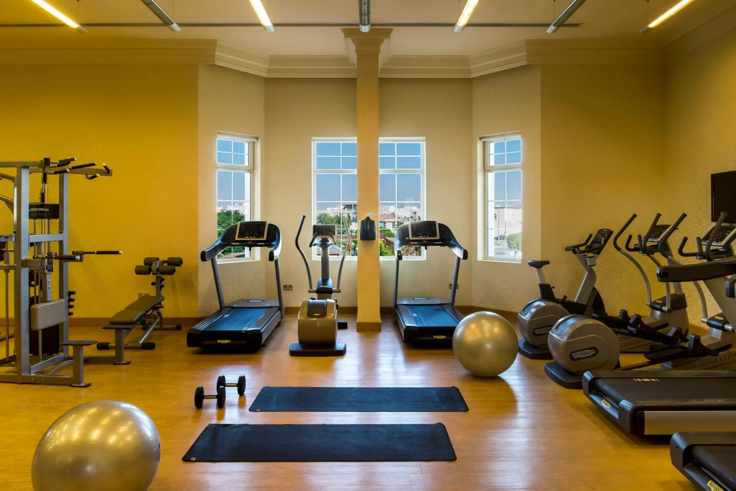 Fitness centre/facilities, Fitness Center/Facilities in Al Aziziyah Boutique Hotel