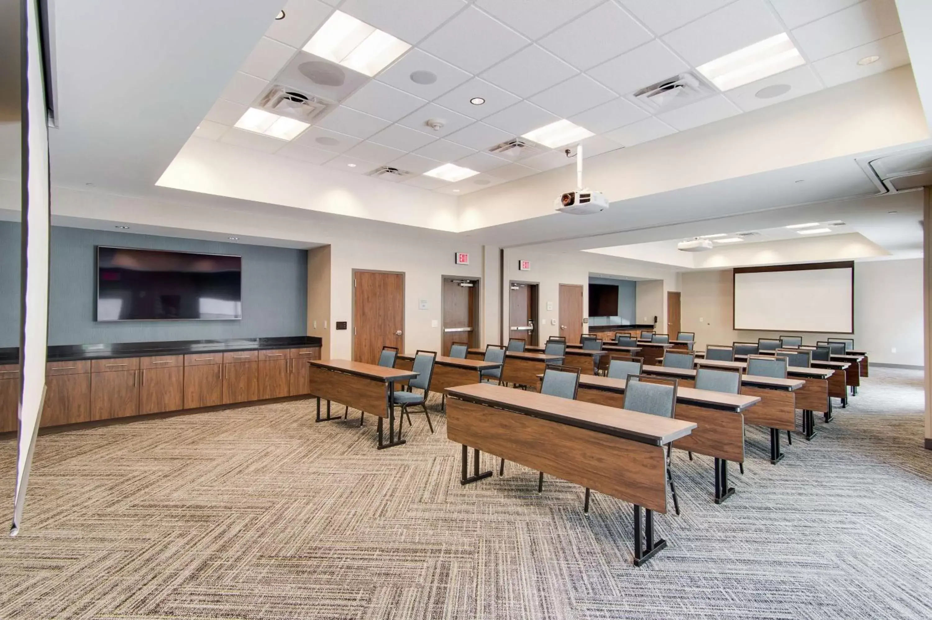 Meeting/conference room in Hampton Inn & Suites by Hilton Nashville North Skyline