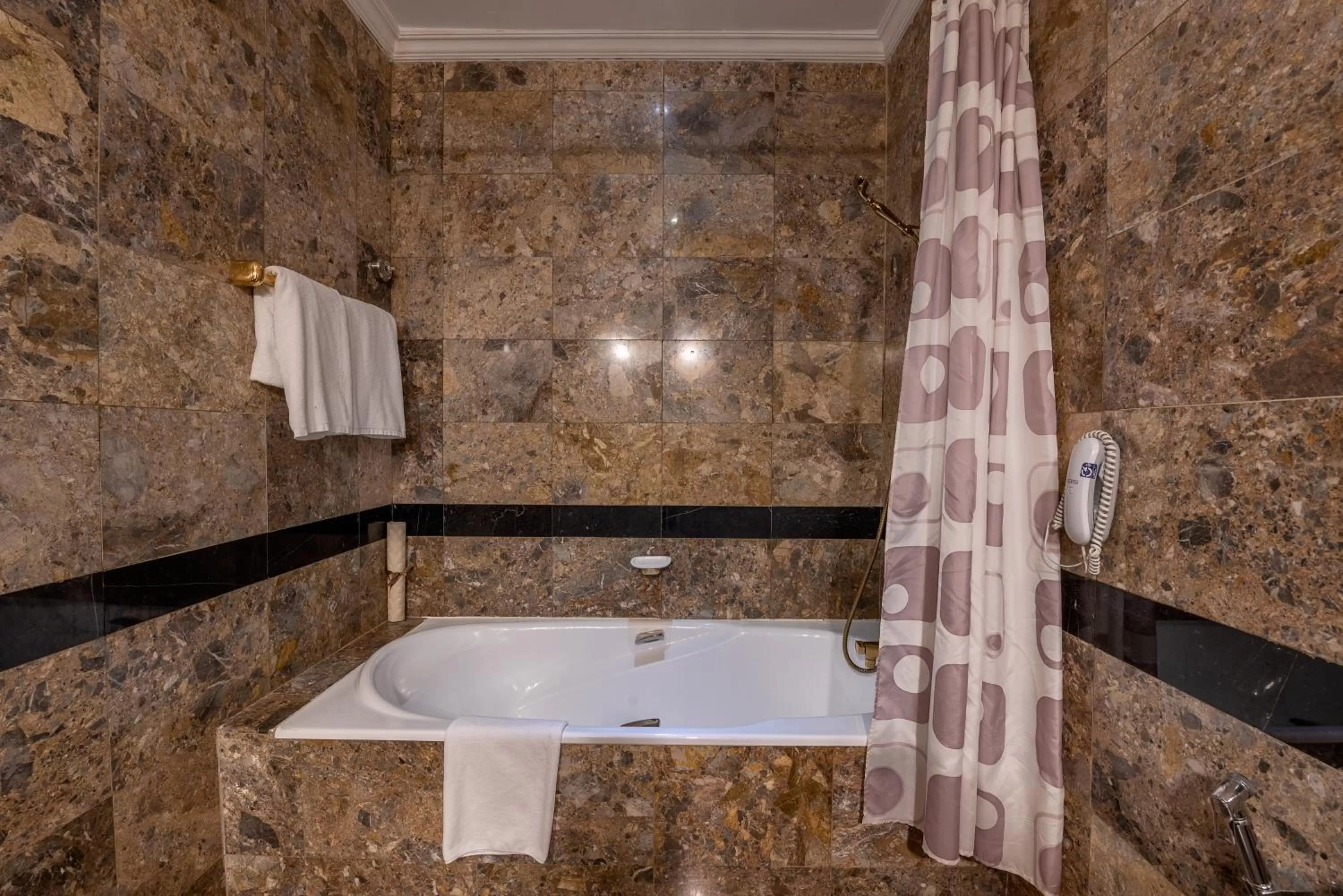 Bathroom in Hotel Grand Saigon