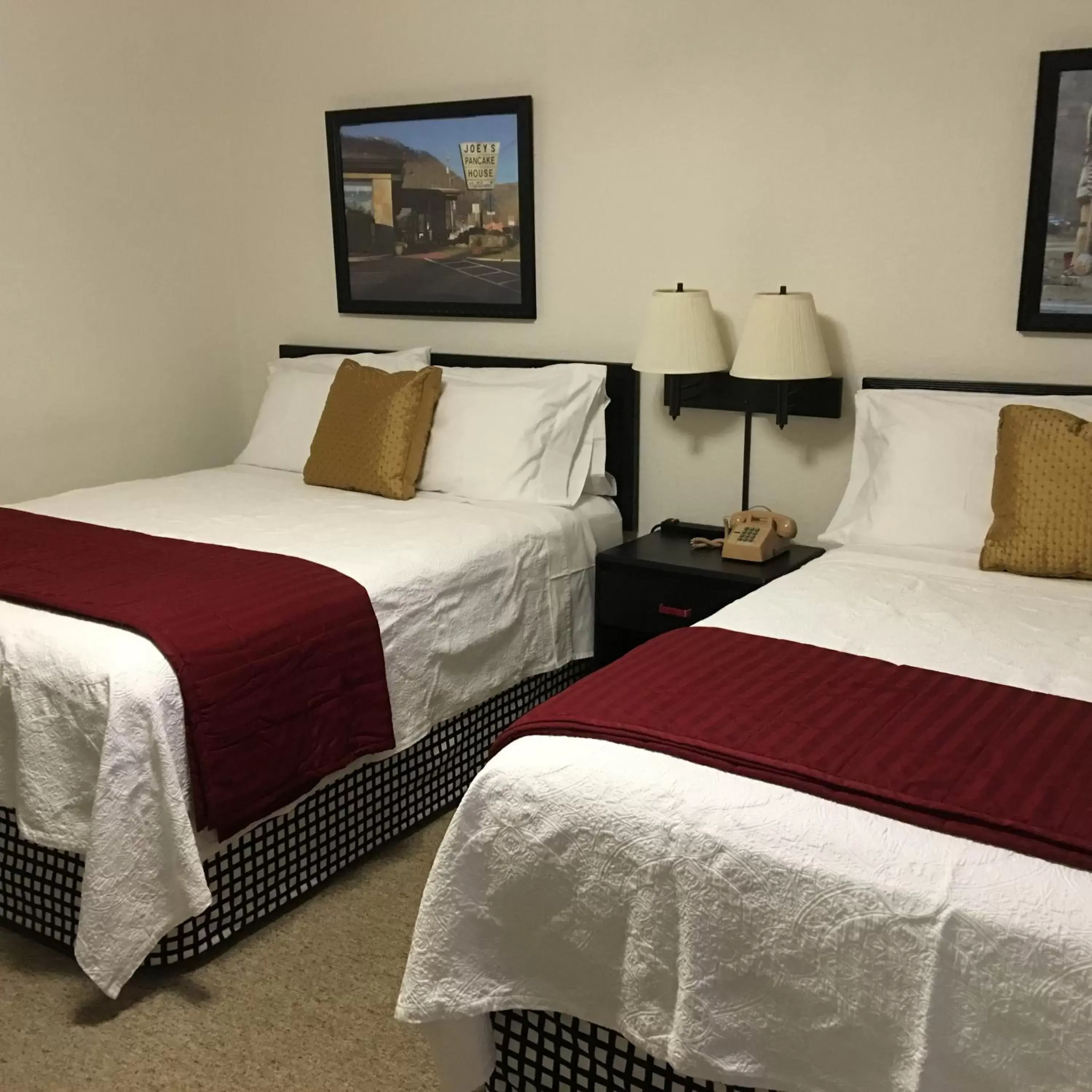 Bed in Cardinal Inn