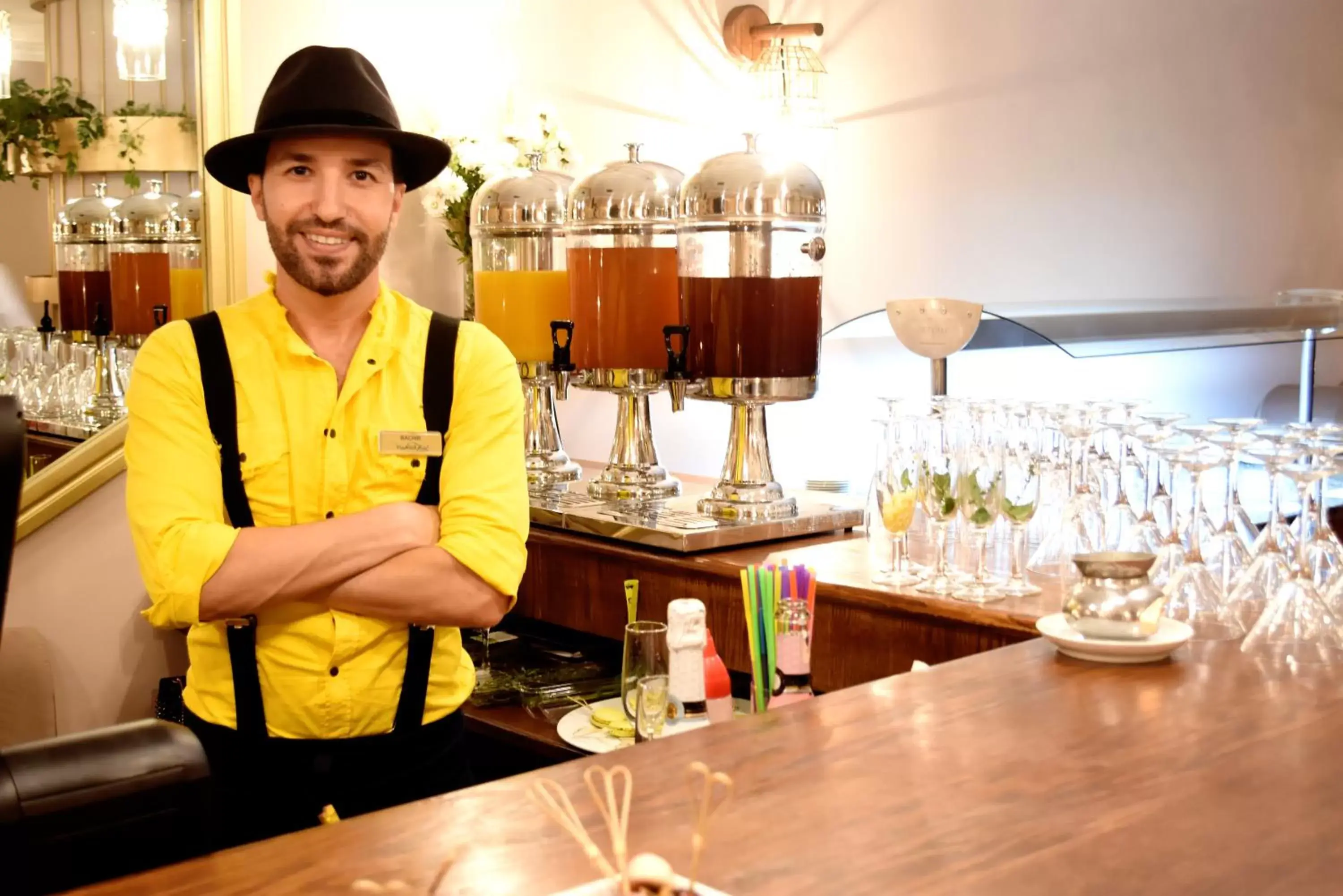 Staff in Hôtel Rembrandt