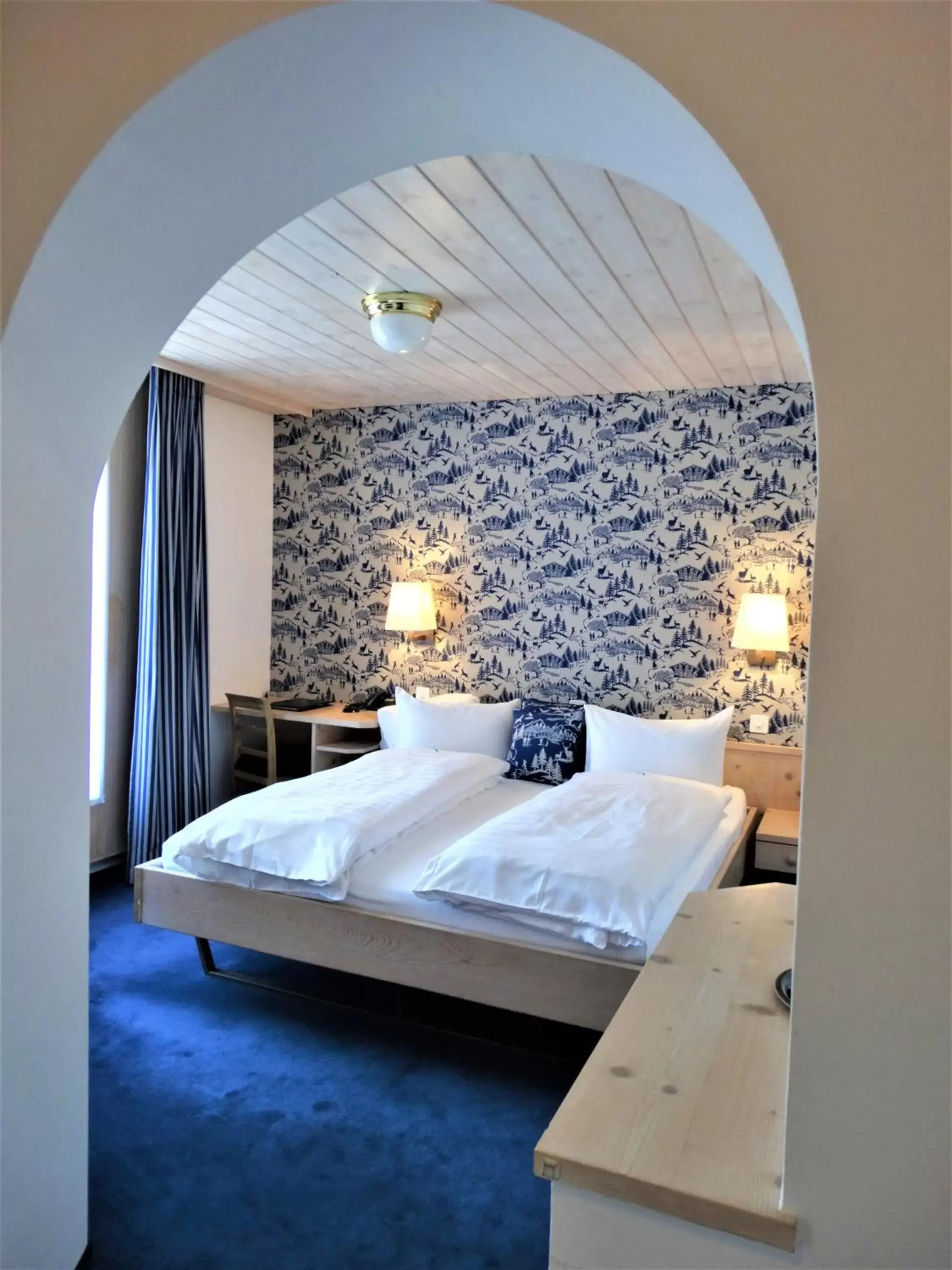 Bed in Hotel Bündnerhof