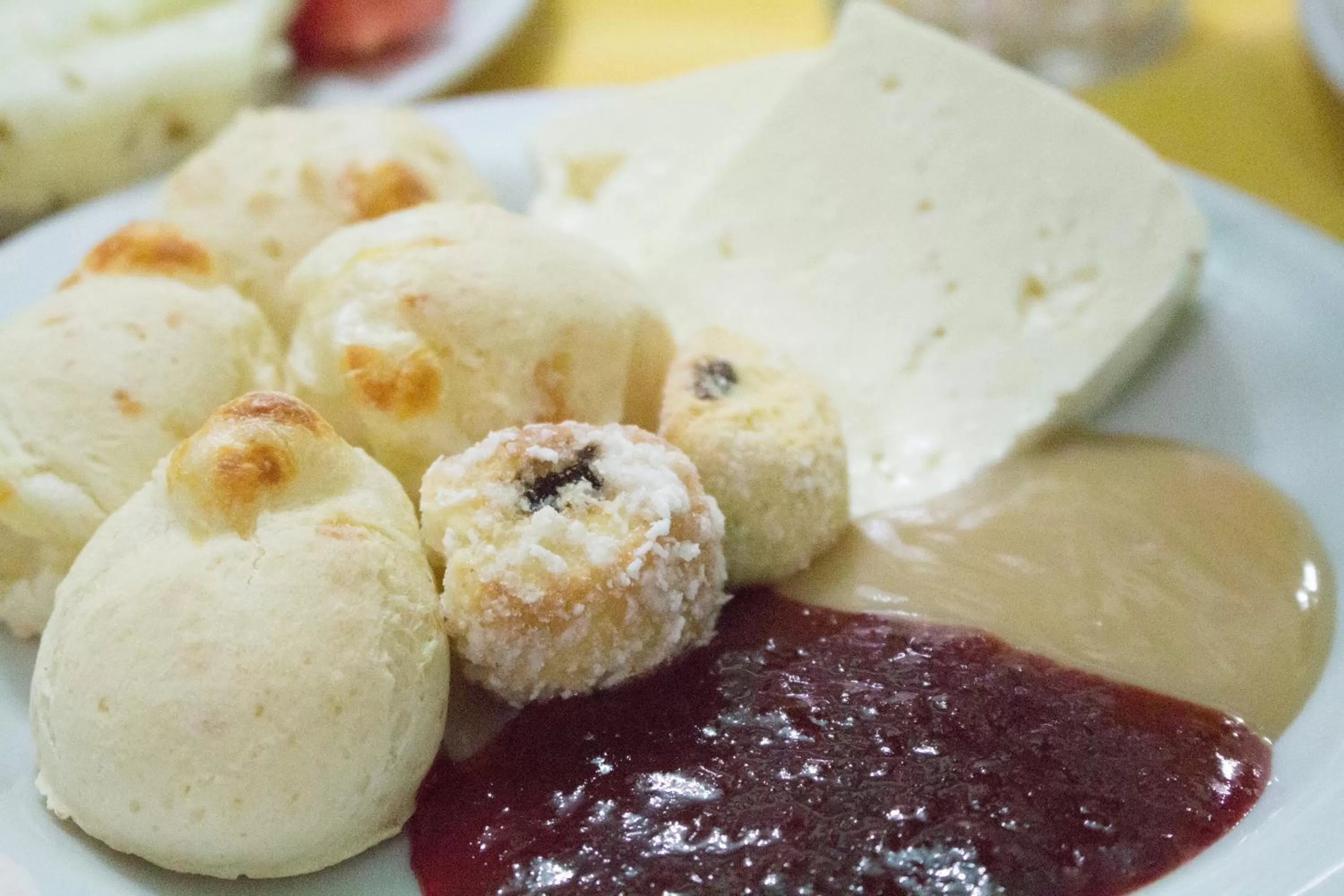 Food and drinks in Hotel Garfo de Ouro