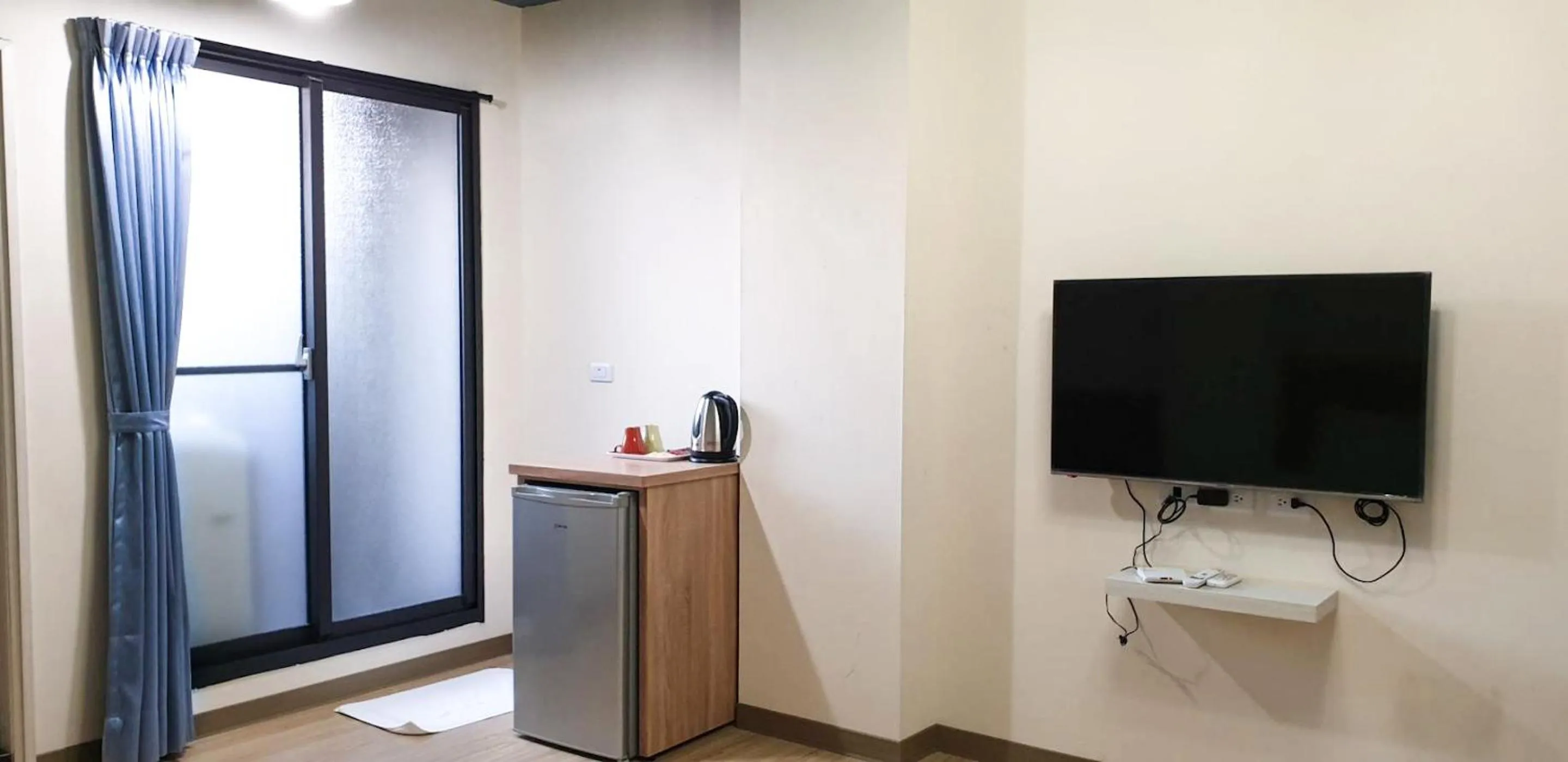 TV and multimedia in Didi House無人化自助入住#附車位有限須預約