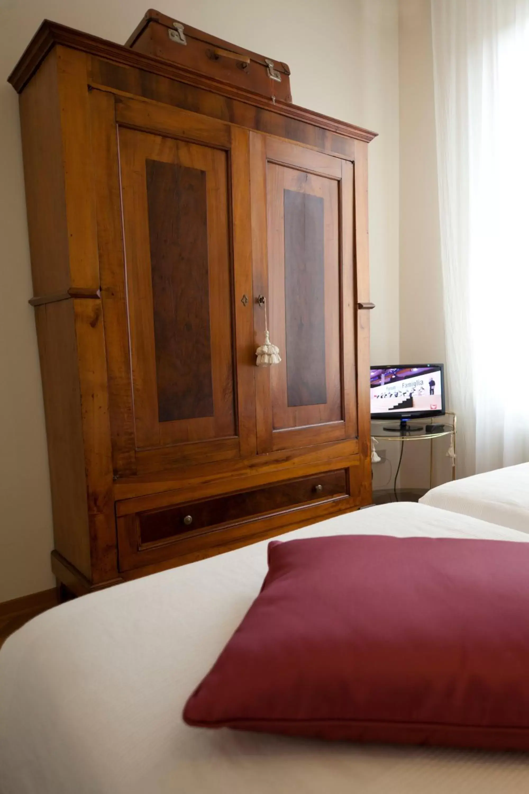 Photo of the whole room, Bed in Exclusive Aparthotel La Reunion