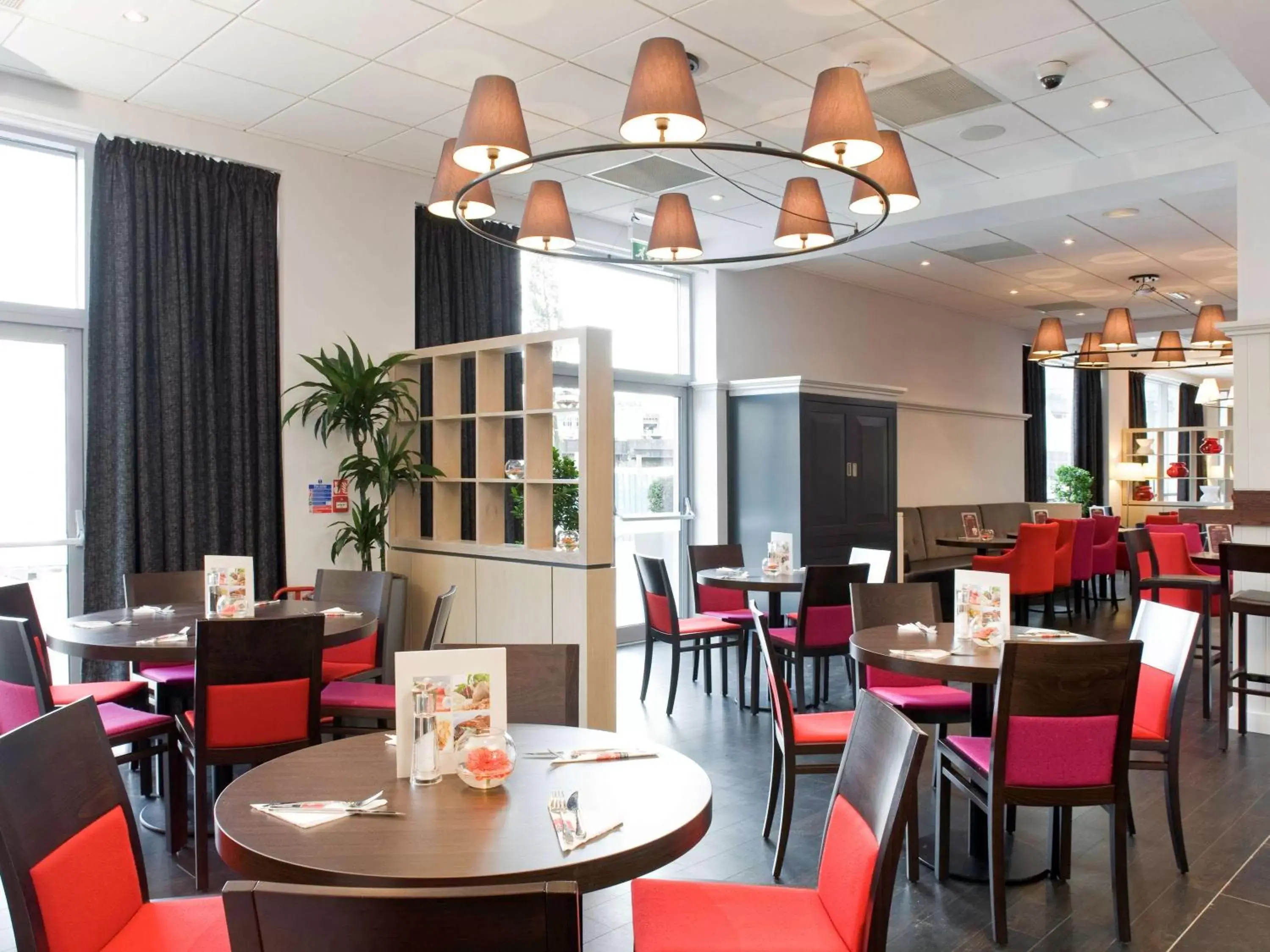 Restaurant/Places to Eat in ibis Bristol Temple Meads