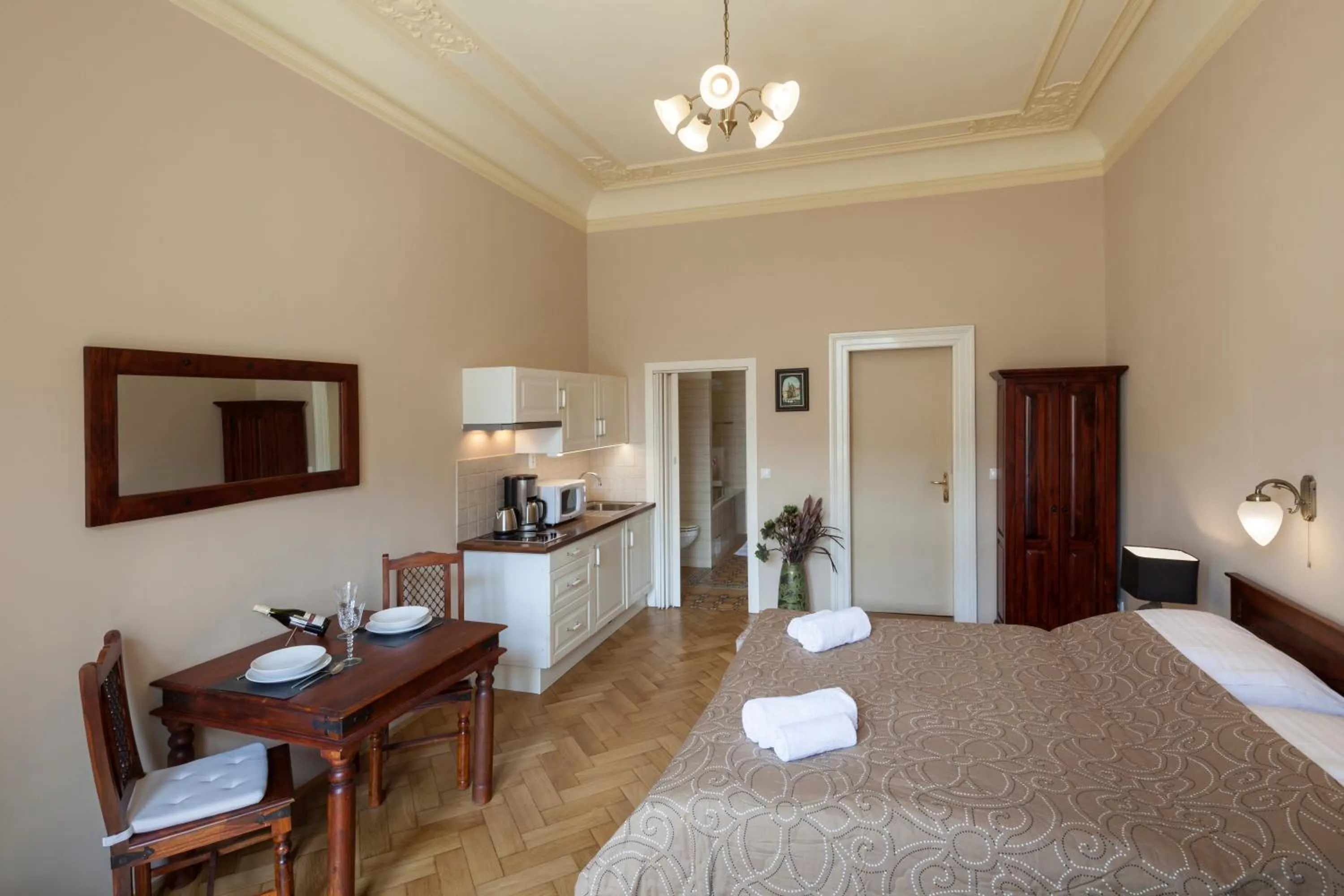 Bed in Old Town - Dusni Apartments