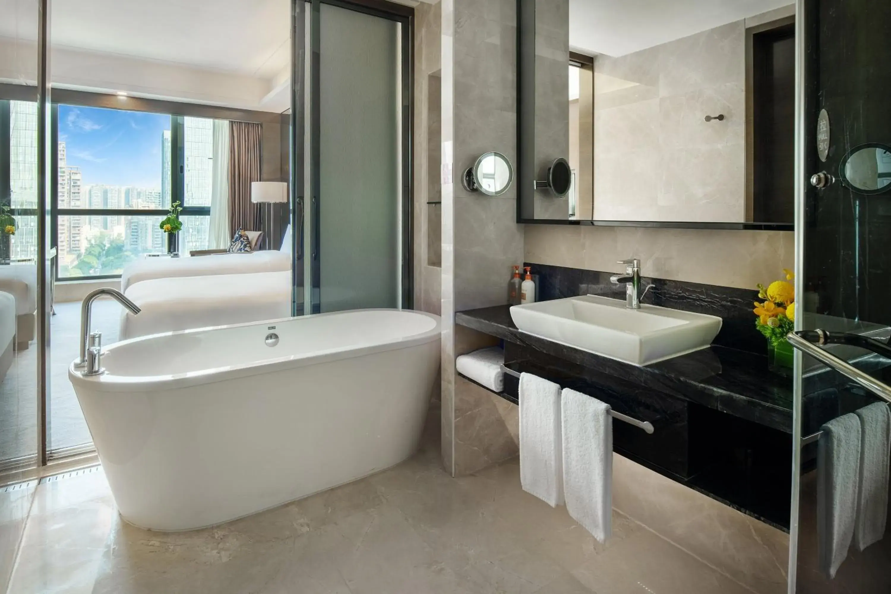 Photo of the whole room, Bathroom in Crowne Plaza Shenzhen Longgang City Centre, an IHG Hotel