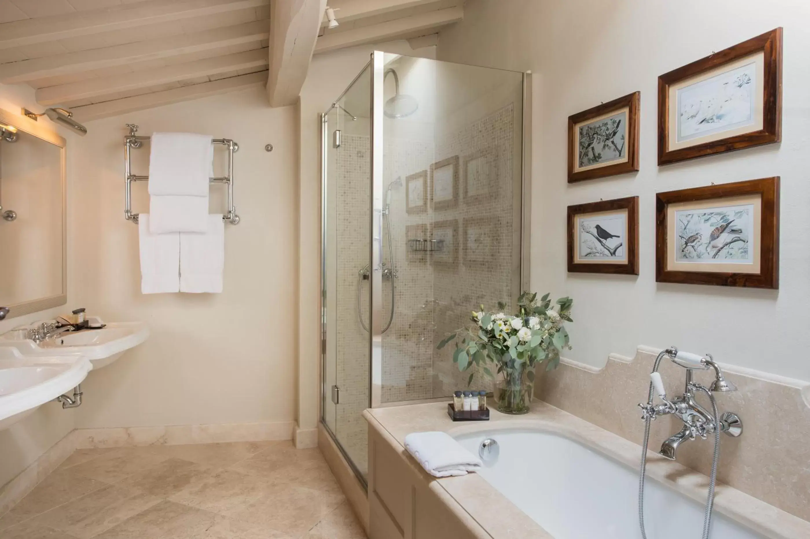 Bathroom in Il Borro Relais & Châteaux