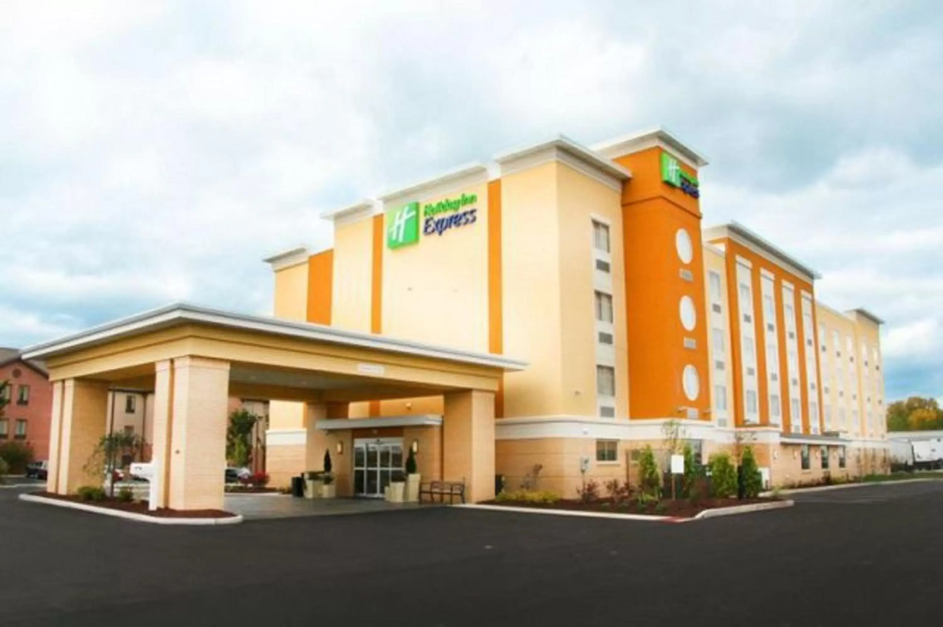 Property building in Holiday Inn Express Toledo North, an IHG Hotel