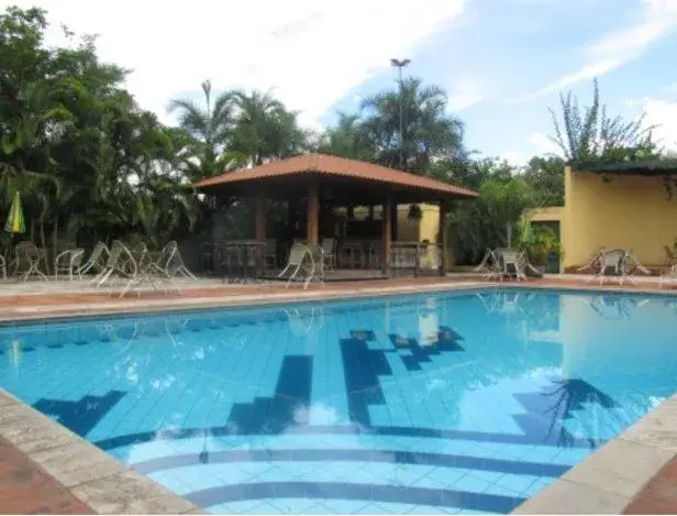 Swimming Pool in Mariá Plaza Hotel