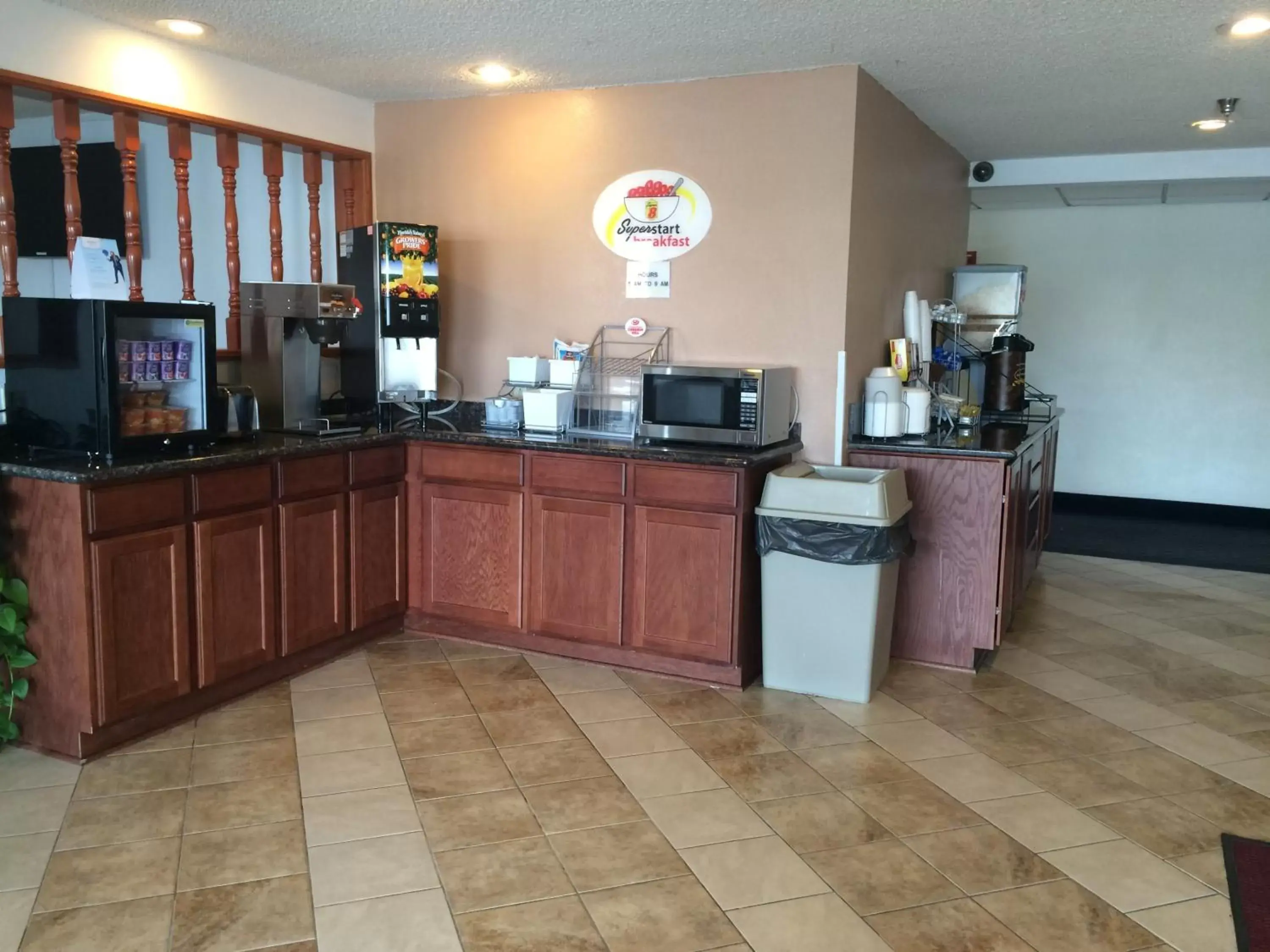 Restaurant/places to eat in Super 8 by Wyndham Winnemucca NV