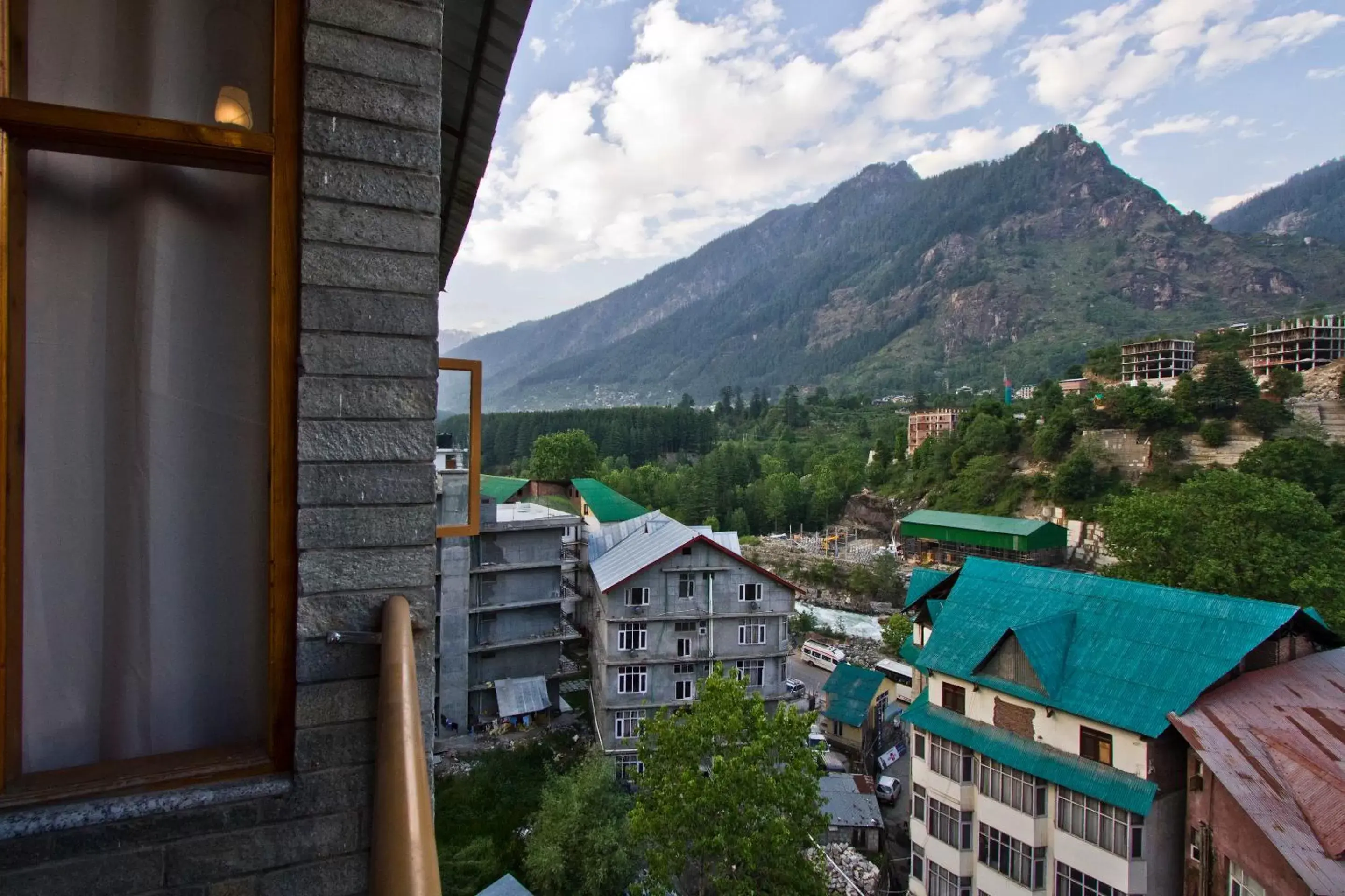 River view, Mountain View in Sarthak Regency ,Rangri ,Manali