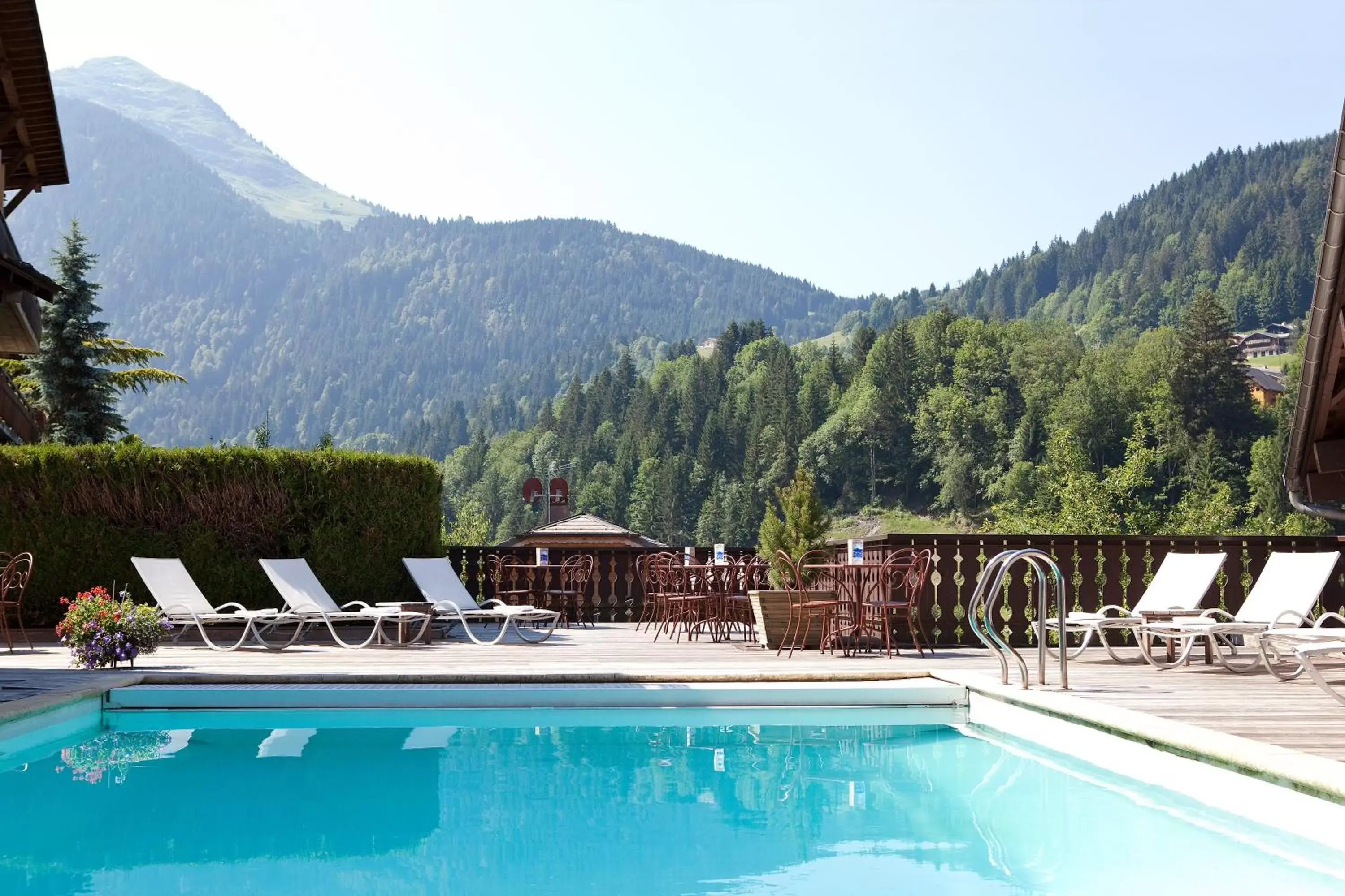 Swimming Pool in Hotel le Petit Dru