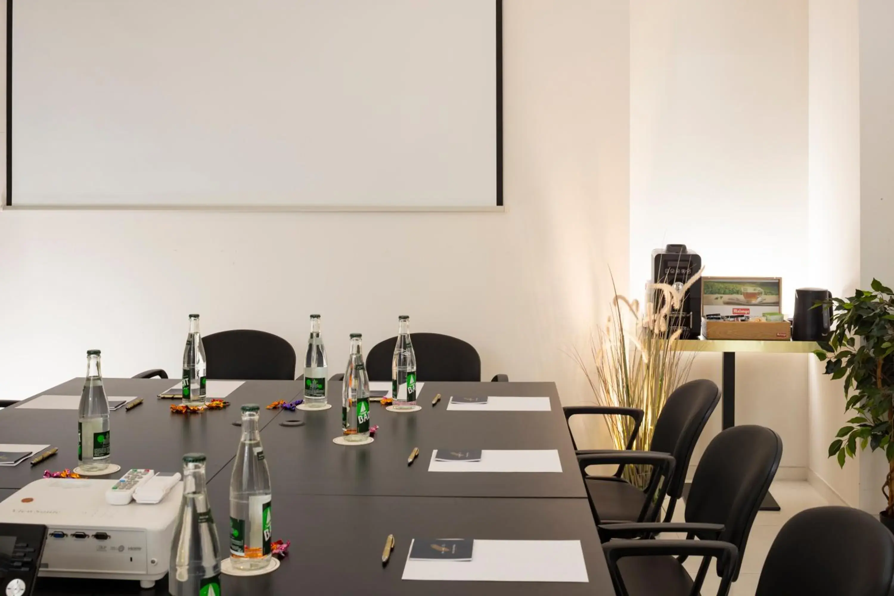 Meeting/conference room in Hotel Nice Azur Riviera