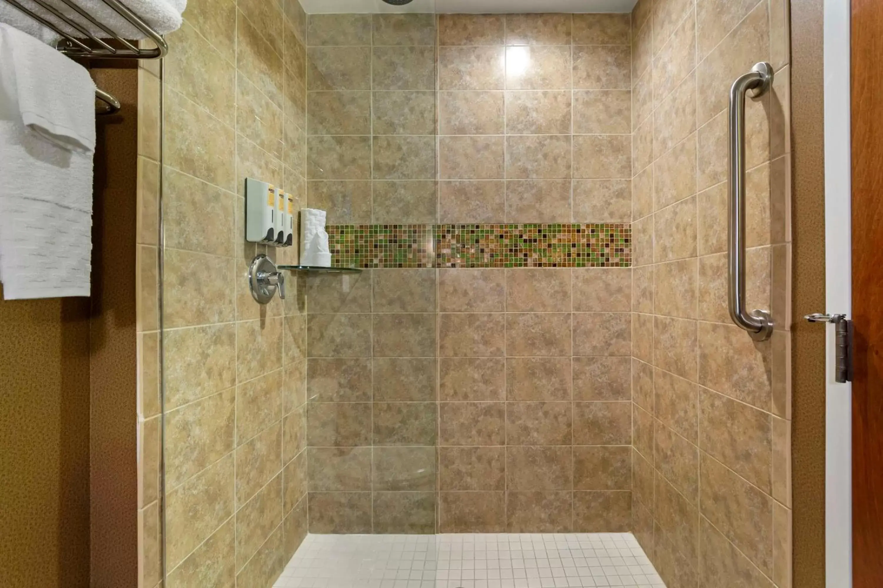 Bathroom in Best Western Plus Miami Executive Airport Hotel and Suites