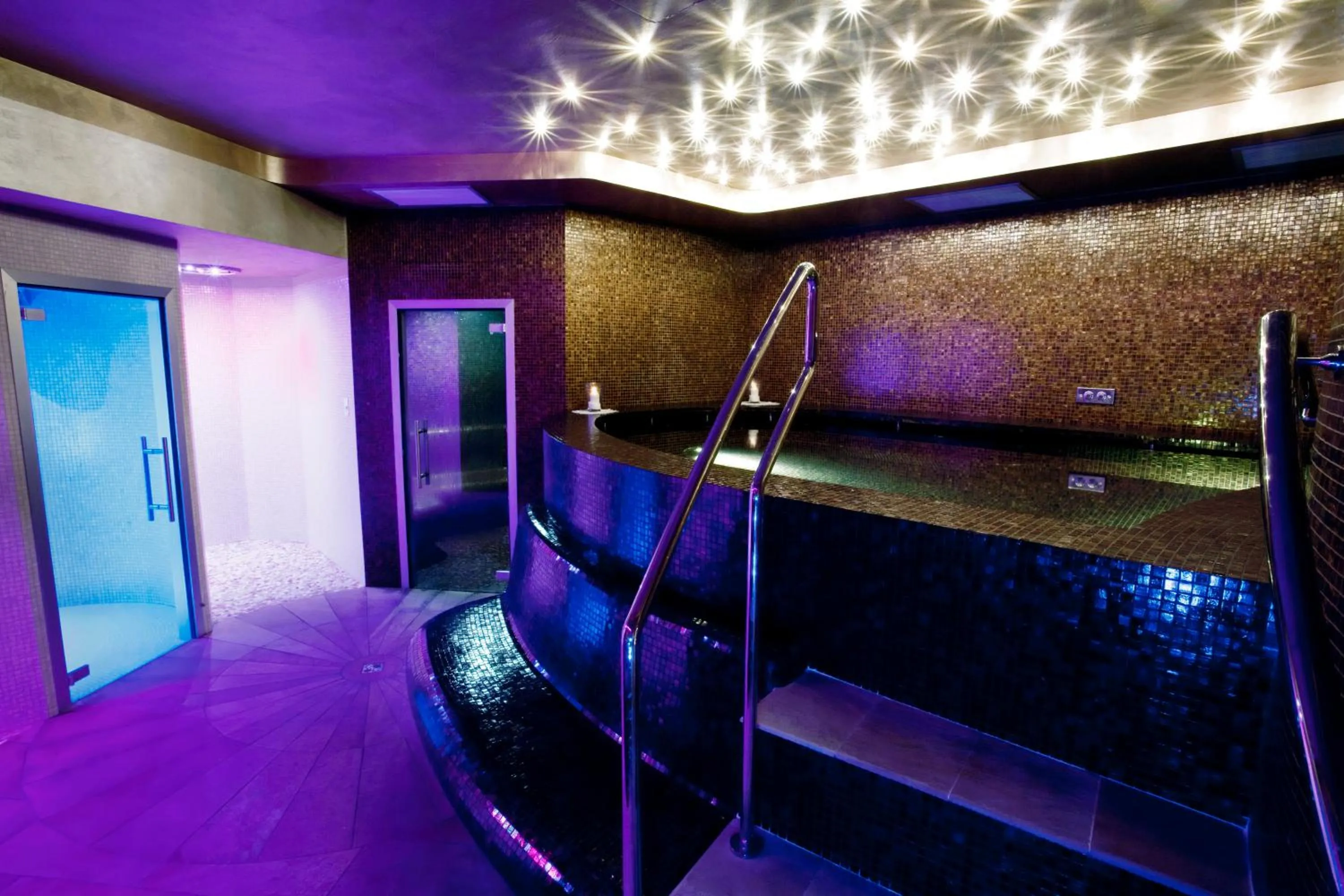 Spa and wellness centre/facilities in Hotel Dei Fiori Restaurant - Meeting & Spa