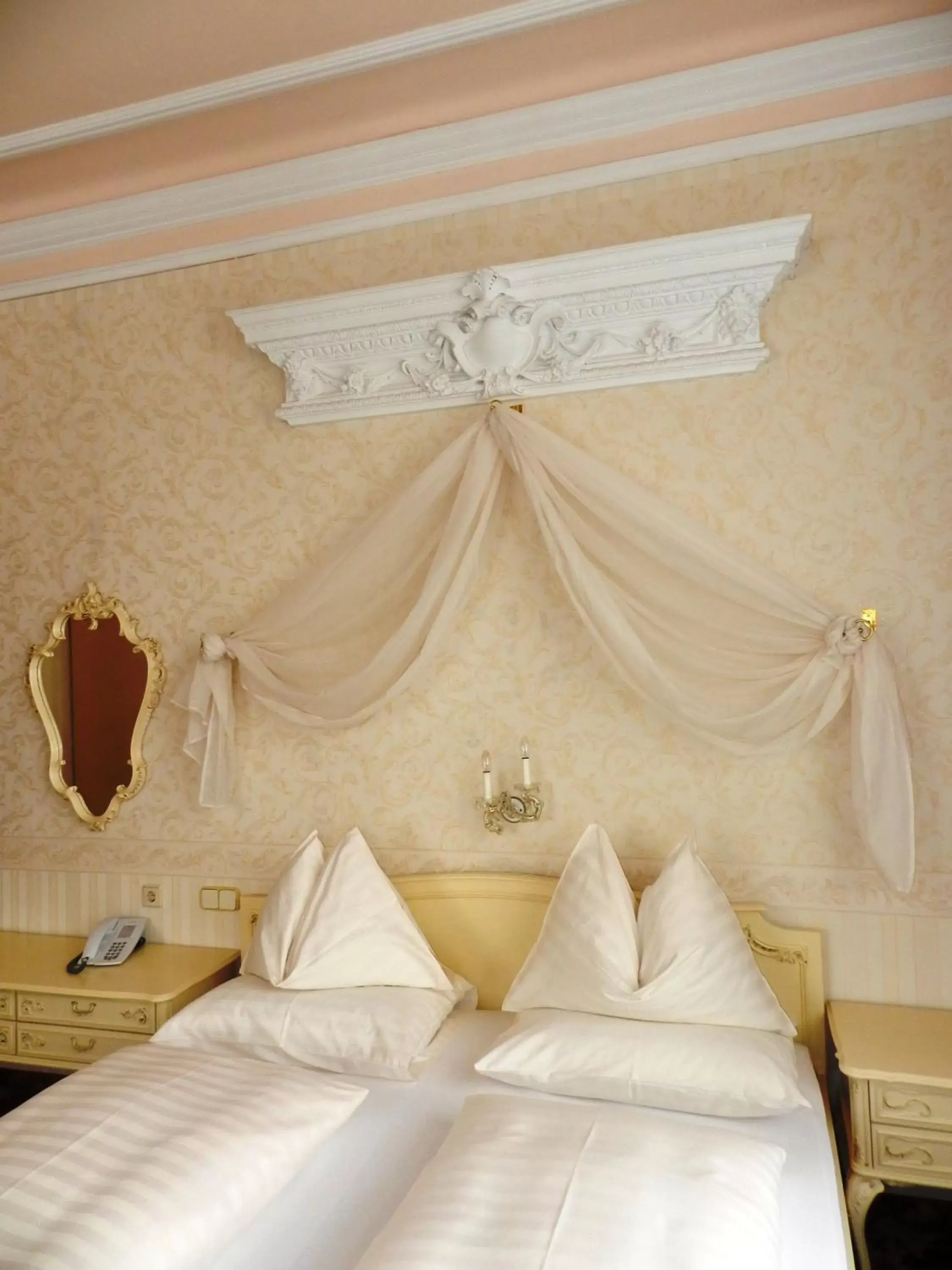 Bed in Aviano Boutiquehotel