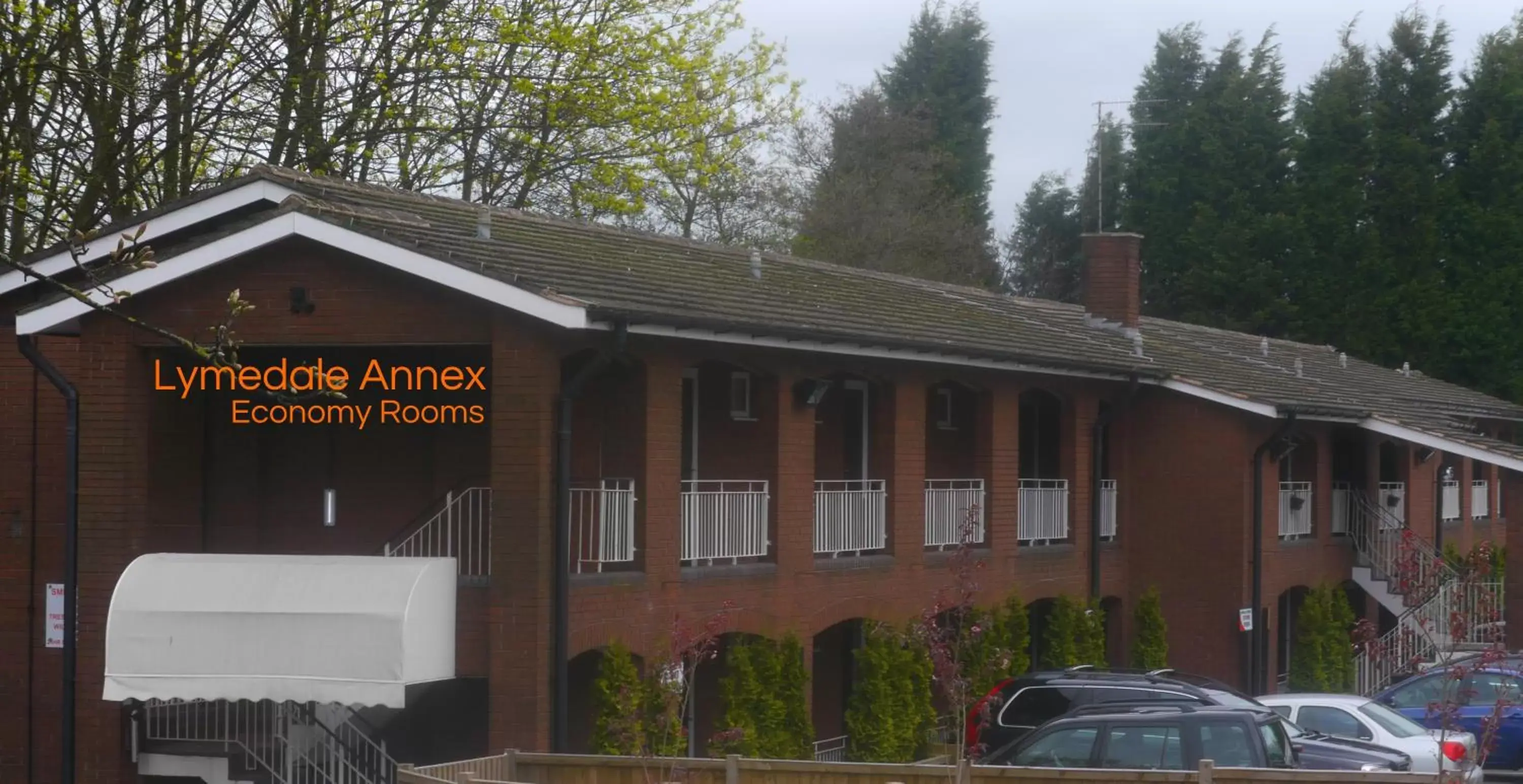 Facade/entrance, Property Building in Lymedale Suites Studios & Aparthotel in NEWCASTLE UNDER LYME & STOKE