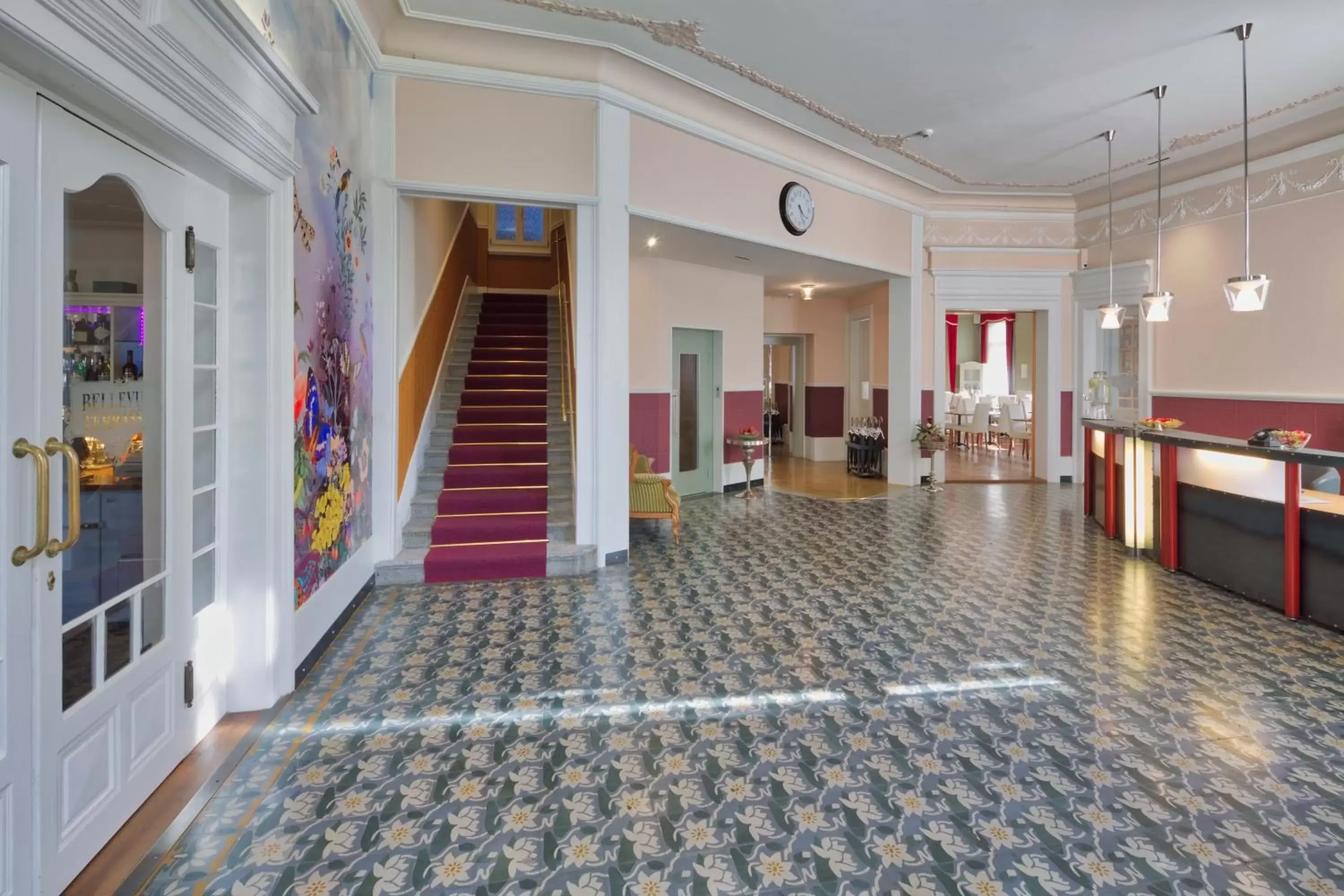 Lobby or reception in Boutique Hotel Bellevue Lobby or reception in Boutique Hotel Bellevue