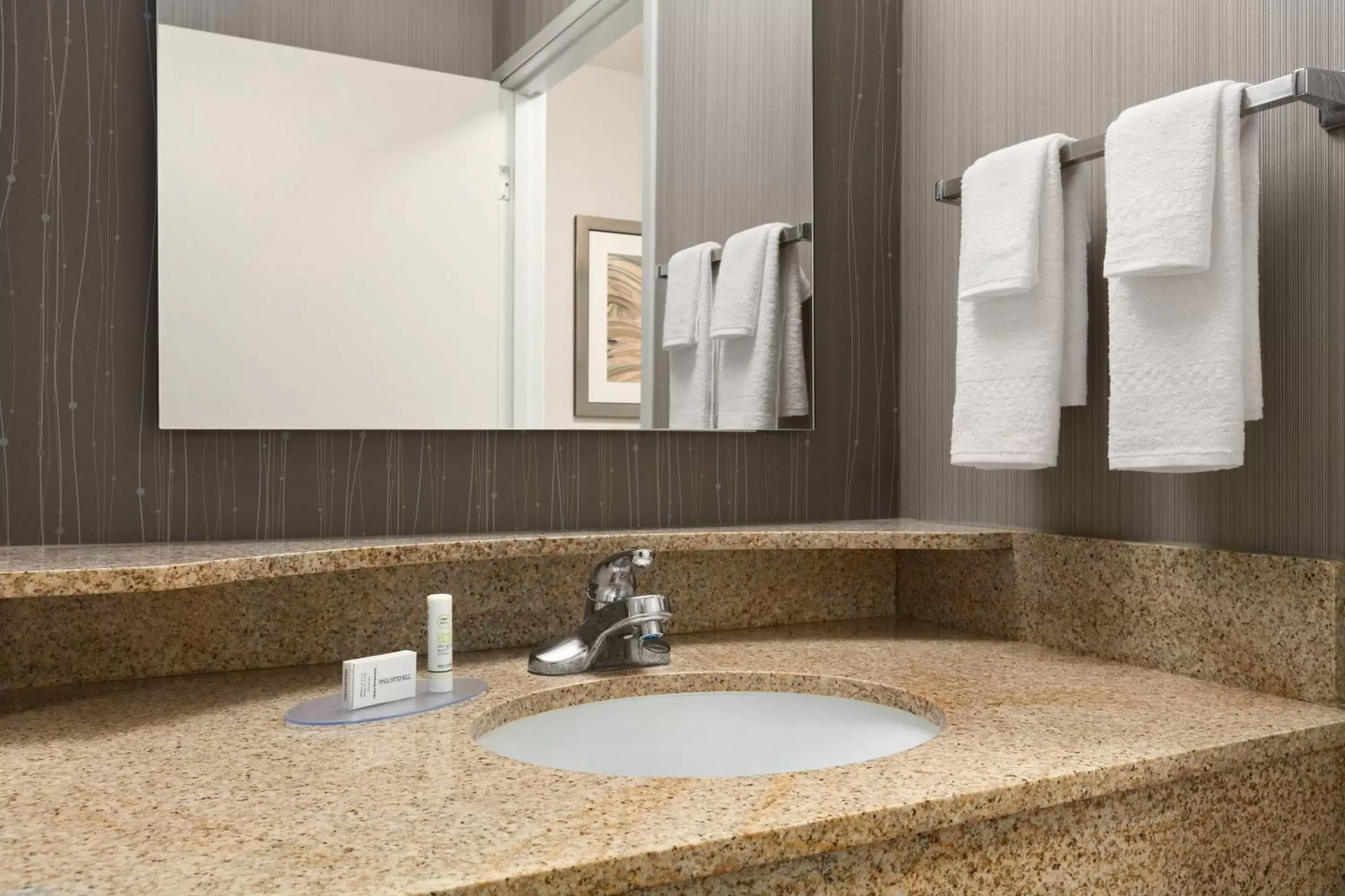 Bathroom in Courtyard By Marriott Salinas Monterey