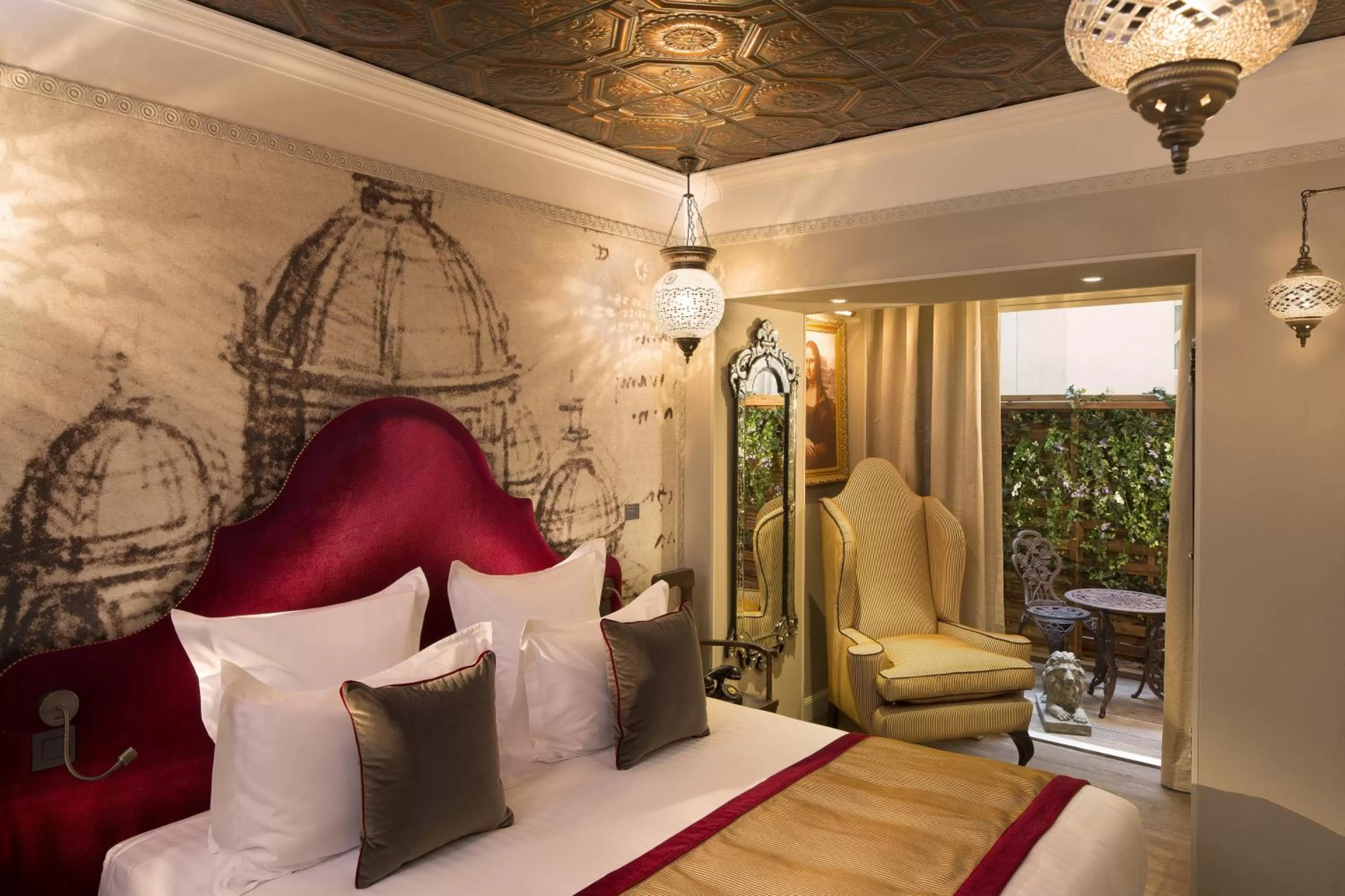 Bedroom, Bed in Hôtel Da Vinci & Spa