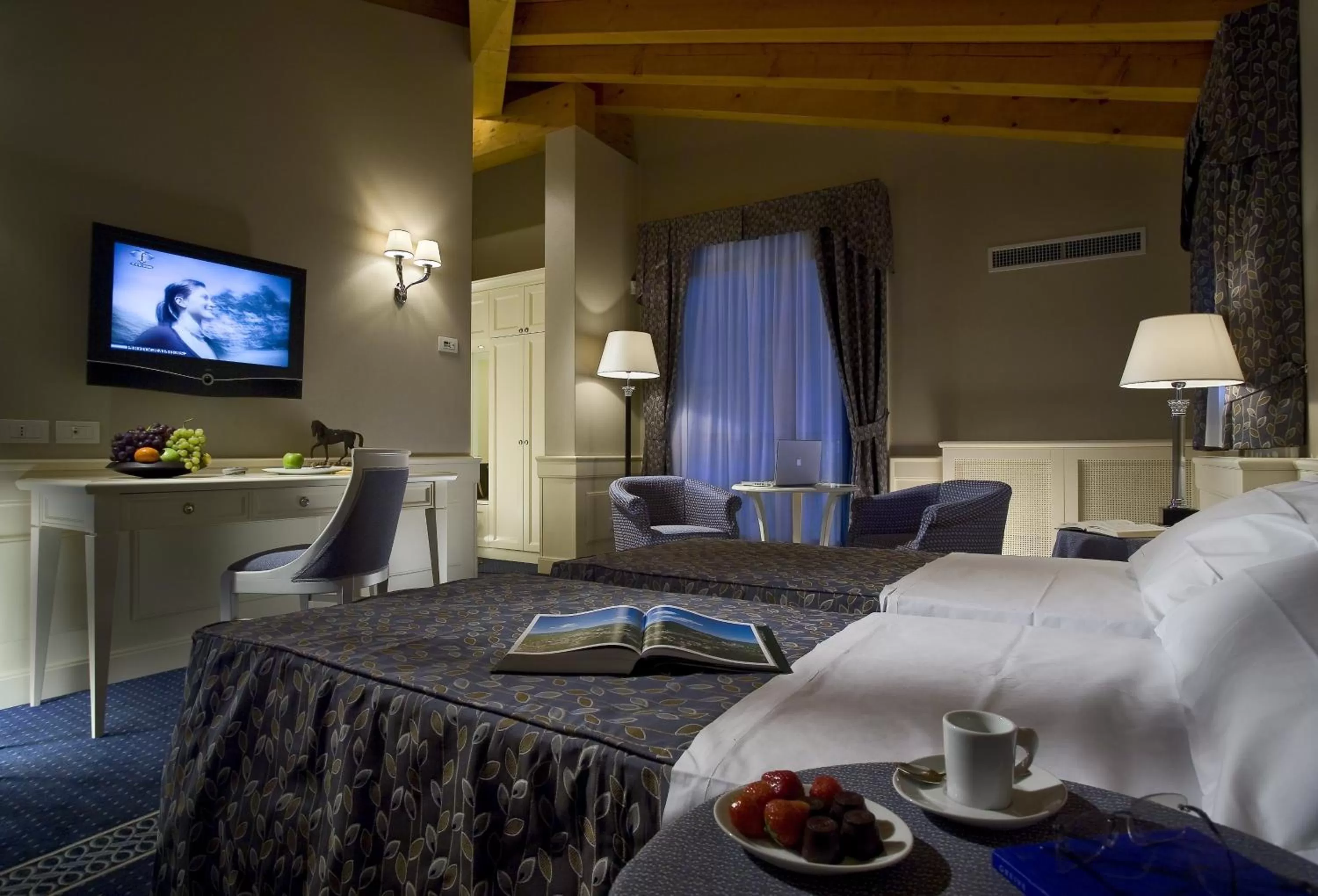 Photo of the whole room, Bed in Ca' Murà Natura e Resort